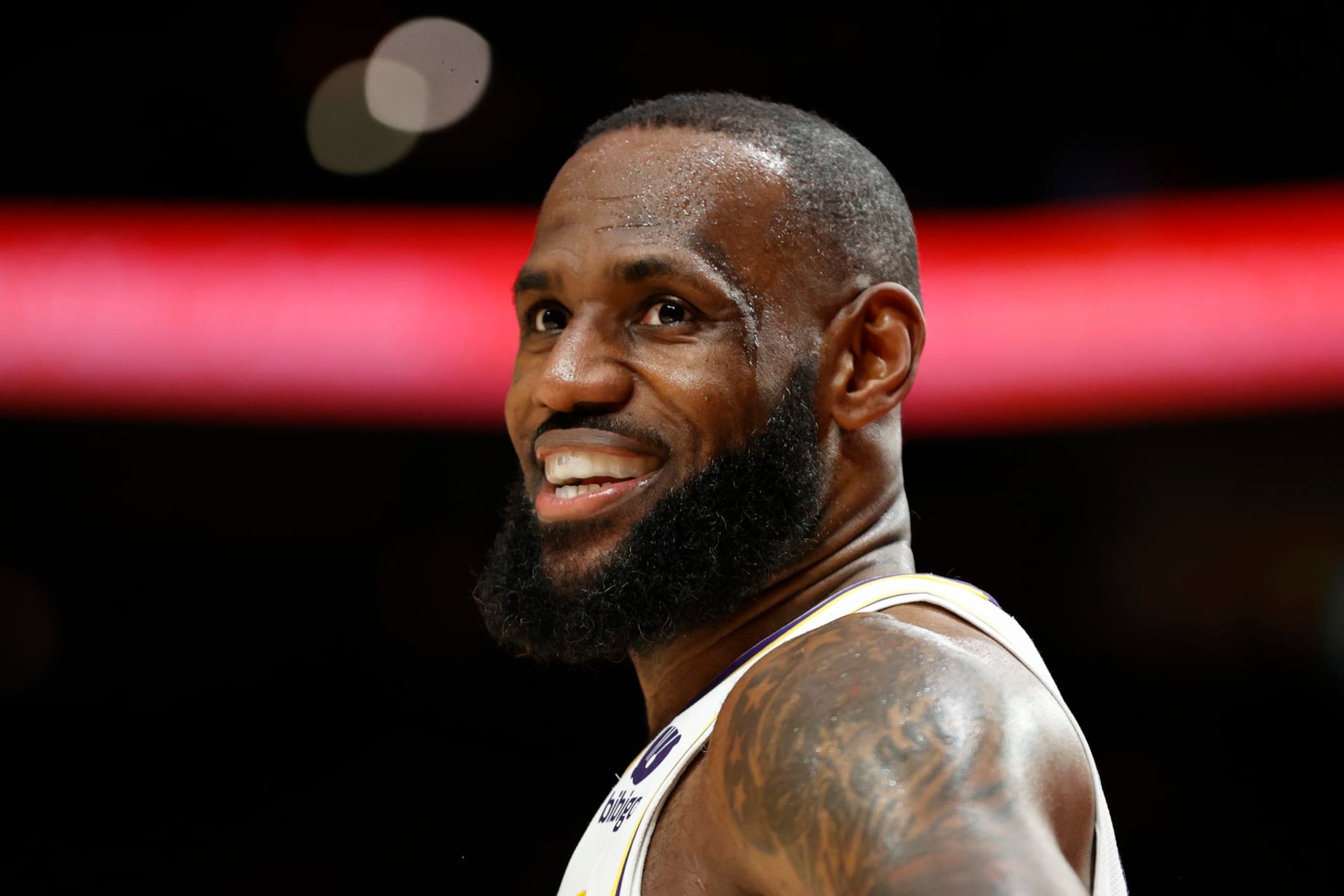 PORTLAND, OREGON - JANUARY 22: LeBron James #6 of the Los Angeles Lakers reacts against the Portland Trail Blazers during the fourth quarter at Moda Center on January 22, 2023 in Portland, Oregon. NOTE TO USER: User expressly acknowledges and agrees that, by downloading and/or using this photograph, User is consenting to the terms and conditions of the Getty Images License Agreement. (Photo by Steph Chambers/Getty Images)