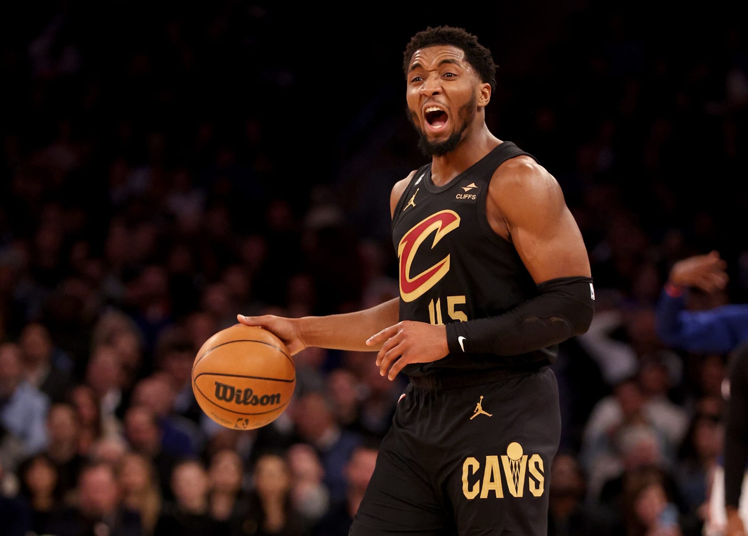 NEW YORK, NEW YORK - JANUARY 24:  Donovan Mitchell #45 of the Cleveland Cavaliers directs his teammates in the second quarter against the New York Knicks at Madison Square Garden on January 24, 2023 in New York City. NOTE TO USER: User expressly acknowledges and agrees that, by downloading and or using this photograph, User is consenting to the terms and conditions of the Getty Images License Agreement. (Photo by Elsa/Getty Images)