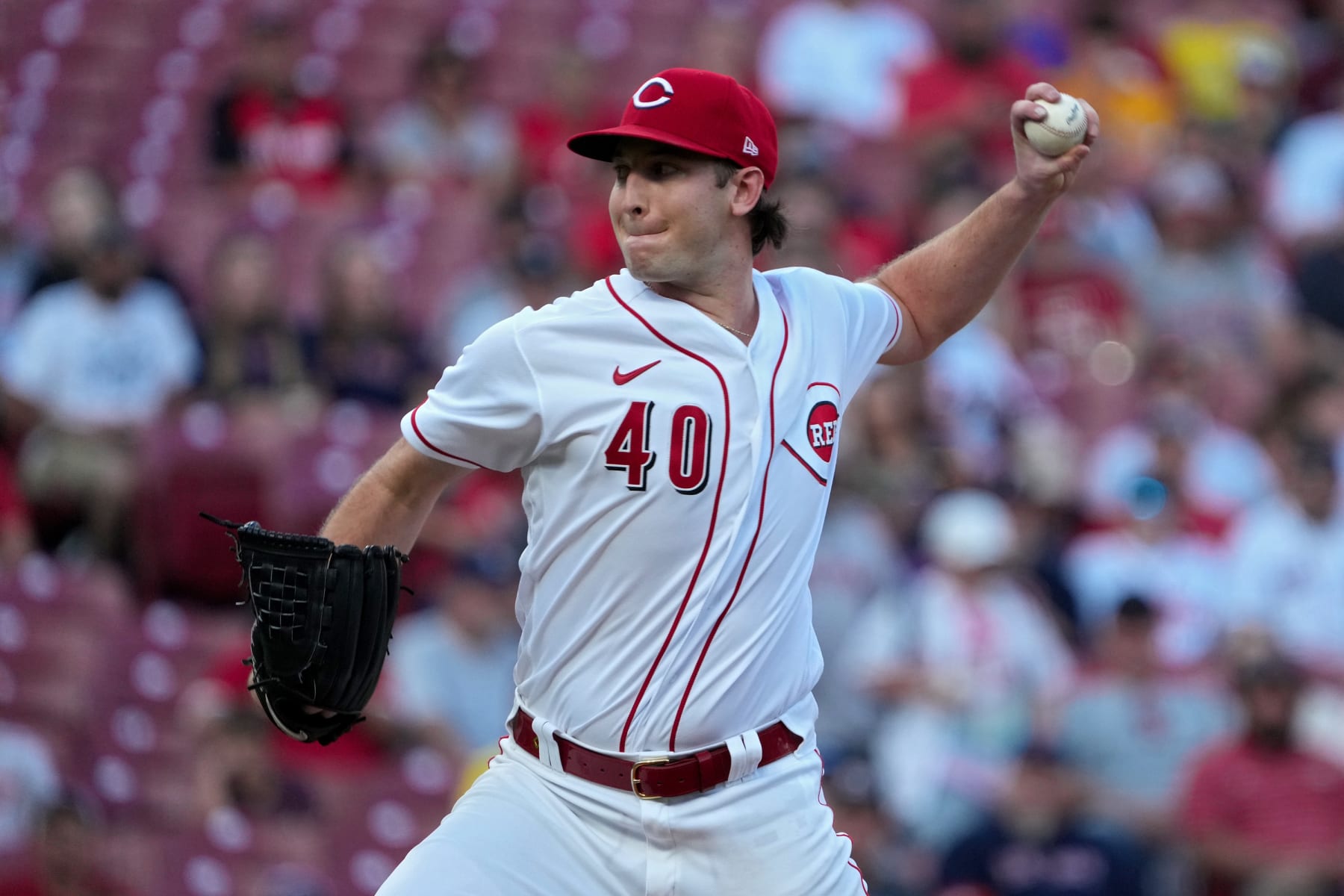 CINCINNATI, OHIO - SEPTEMBER 20: Nick Lodolo #40 of the Cincinnati Reds pitches in the first inning against the Boston Red Sox at Great American Ball Park on September 20, 2022 in Cincinnati, Ohio. (Photo by Dylan Buell/Getty Images)