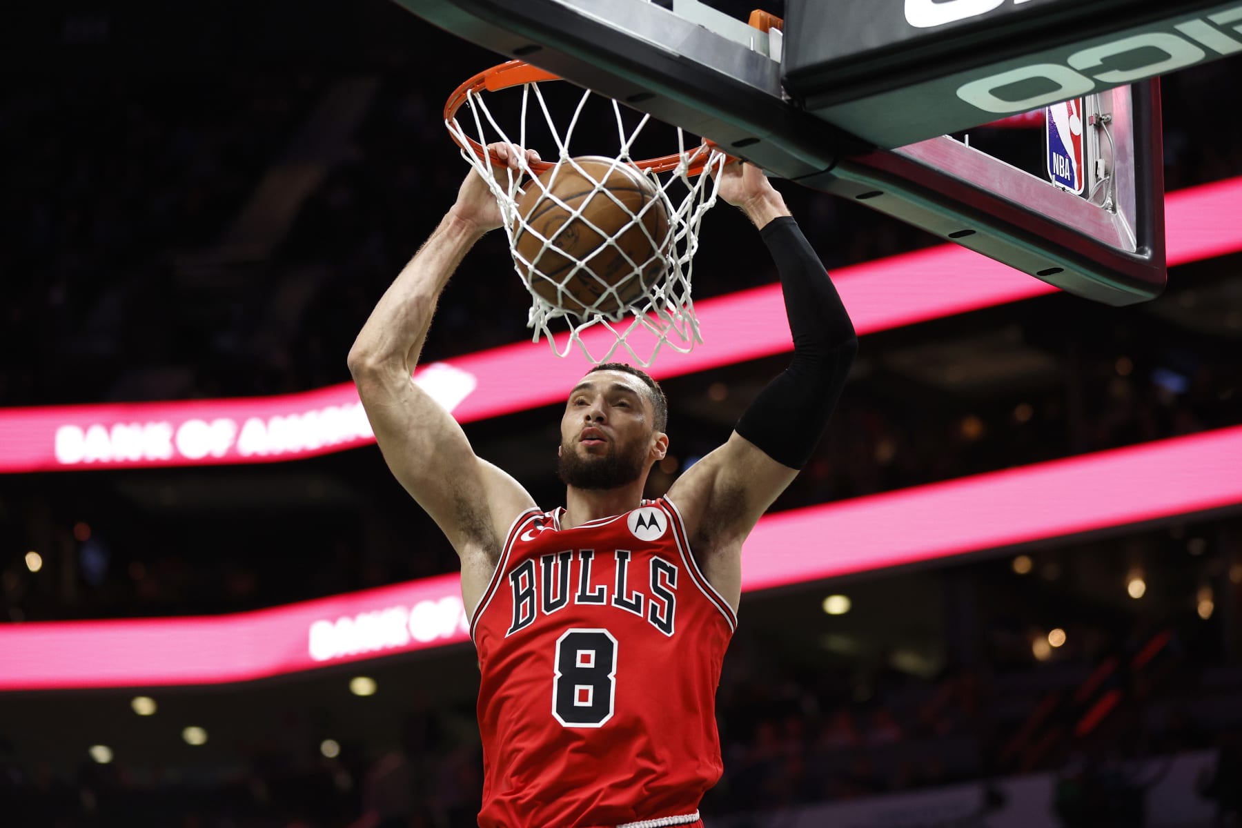 CHARLOTTE, NORTH CAROLINA - JANUARY 26: Zach LaVine #8 of the Chicago Bulls dunks the ball during the first quarter of the game against the Charlotte Hornets at Spectrum Center on January 26, 2023 in Charlotte, North Carolina. NOTE TO USER: User expressly acknowledges and agrees that, by downloading and or using this photograph, User is consenting to the terms and conditions of the Getty Images License Agreement.  (Photo by Jared C. Tilton/Getty Images)