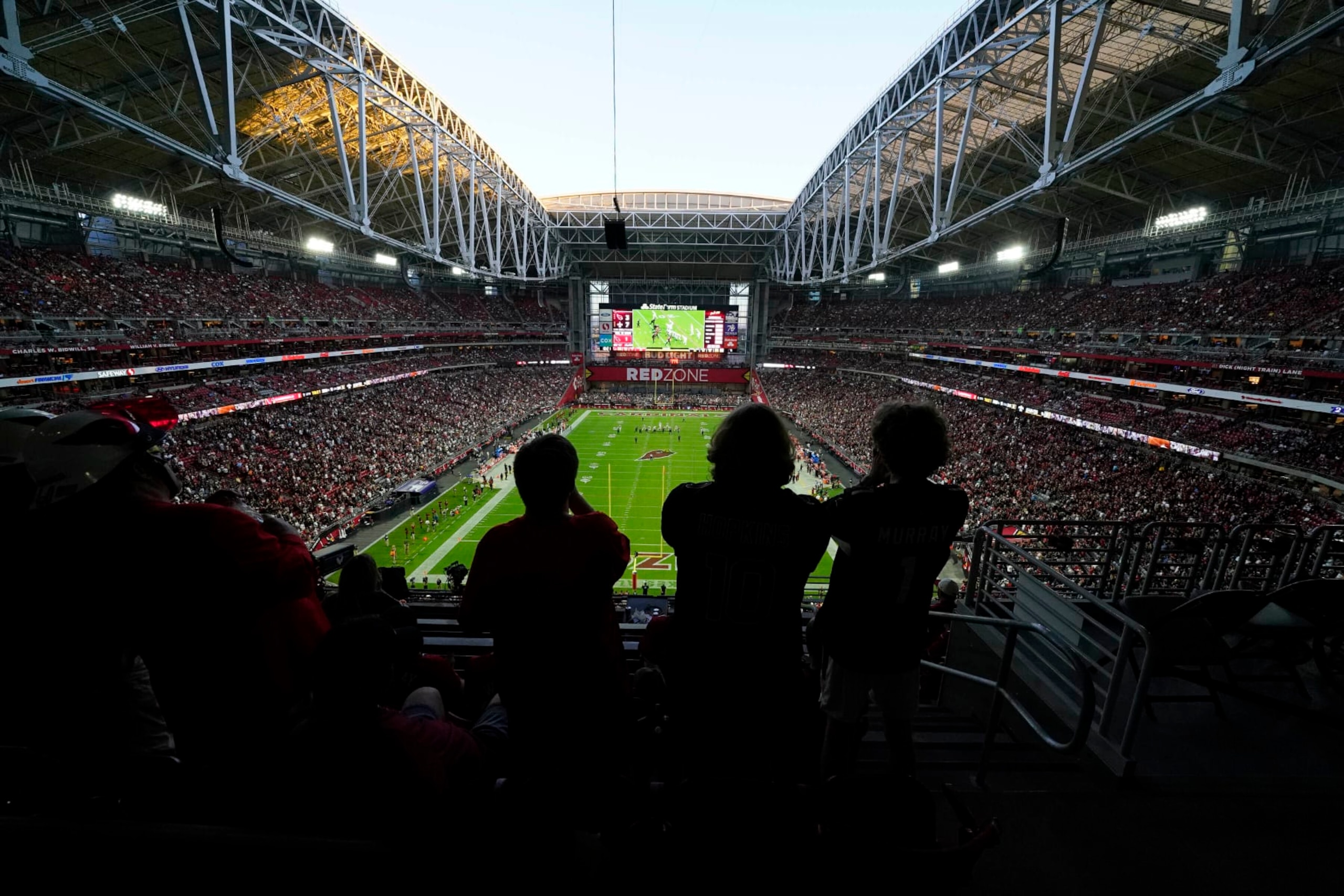 State Farm Stadium in Glendale, Arizona State Farm Stadium in Glendale, Arizona