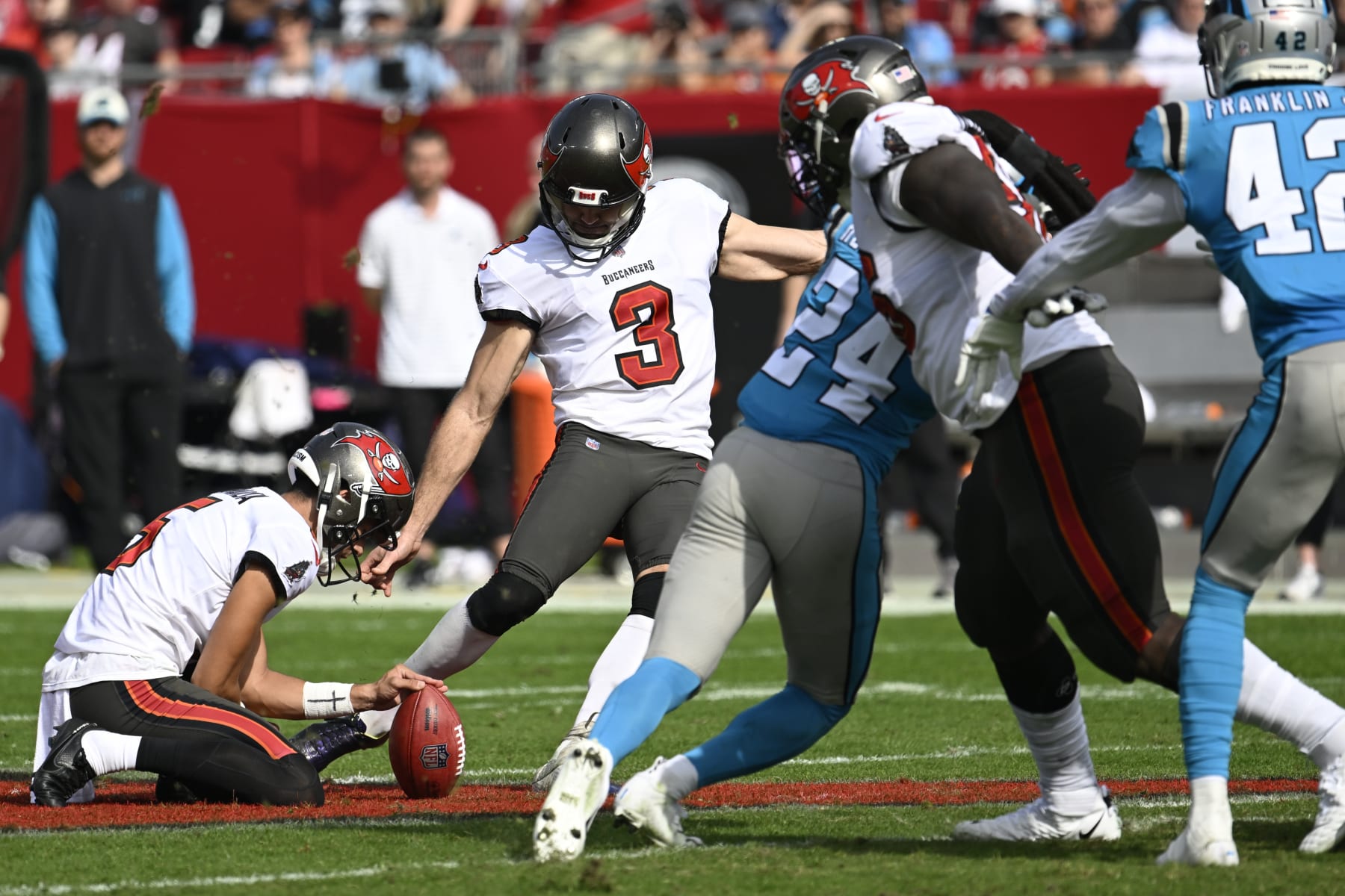 Tampa Bay Buccaneers' Ryan Succop (3) kicks a field goal against the Carolina Panthers during the first half of an NFL football game Sunday, Jan. 1, 2023, in Tampa, Fla. (AP Photo/Jason Behnken)