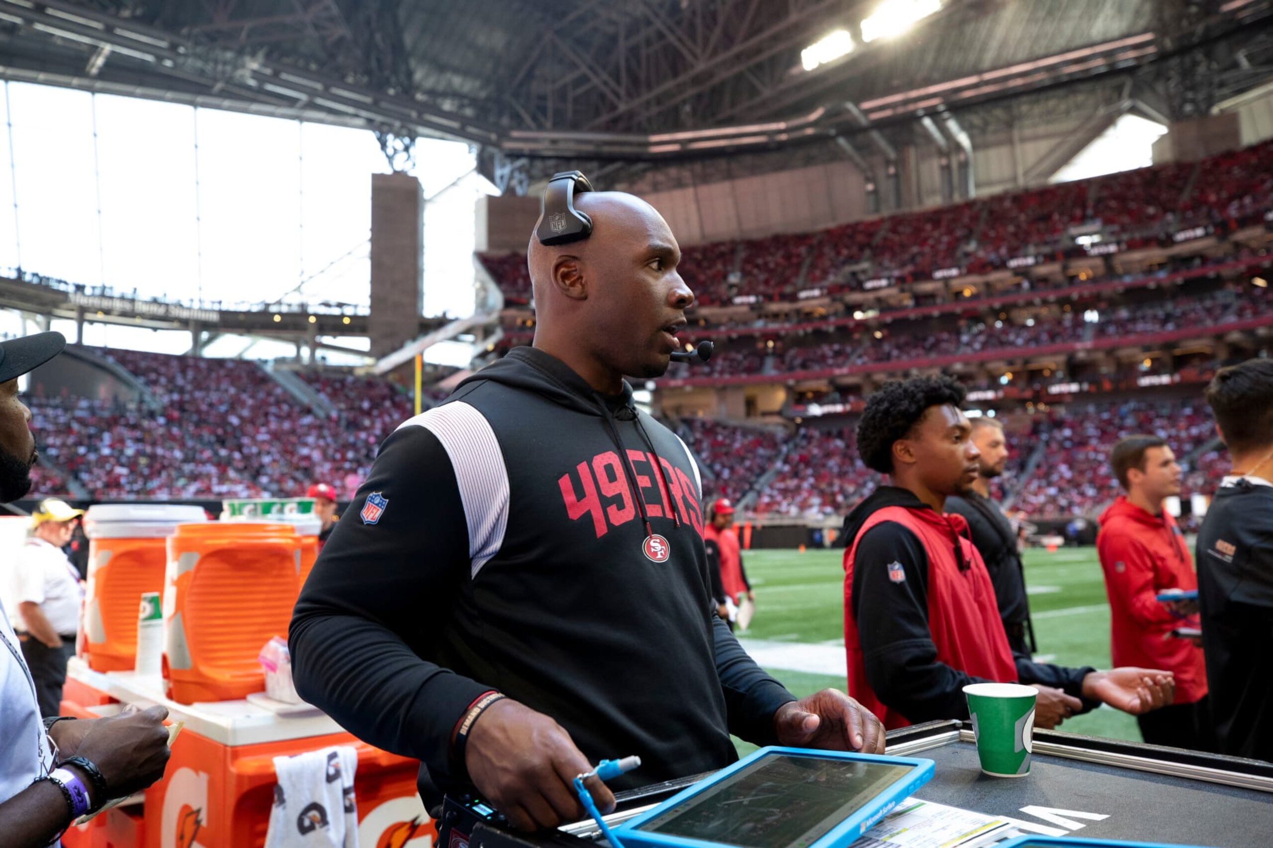 ATLANTA, GA - OCTOBER 16: Defensive Coordinator DeMeco Ryans of the San Francisco 49ers on the sideline during the game against the Atlanta Falcons at Mercedes-Benz Stadium on October 16, 2022 in Atlanta, Georgia. The Falcons defeated the 49ers 28-14. (Photo by Michael Zagaris/San Francisco 49ers/Getty Images)