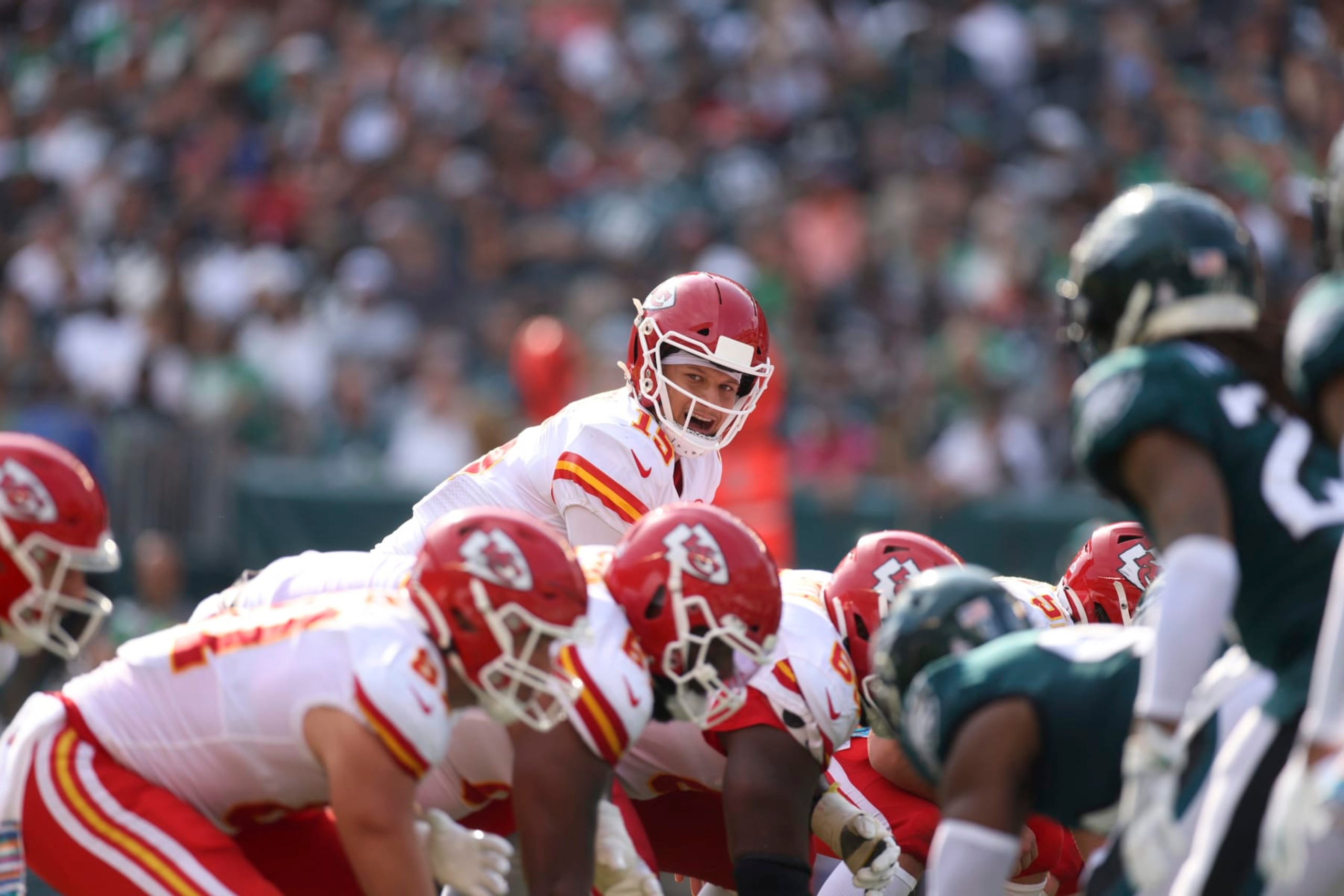 Football: Kansas City Chiefs QB Patrick Mahomes (15) calling signals during game vs Philadelphia Eagles at Lincoln Financial Field. Philadelphia, PA 10/3/2021 CREDIT: Simon Bruty (Photo by Simon Bruty/Sports Illustrated via Getty Images) (Set Number: X163819 TK1) Football: Kansas City Chiefs QB Patrick Mahomes (15) calling signals during game vs Philadelphia Eagles at Lincoln Financial Field. Philadelphia, PA 10/3/2021 CREDIT: Simon Bruty (Photo by Simon Bruty/Sports Illustrated via Getty Images) (Set Number: X163819 TK1)