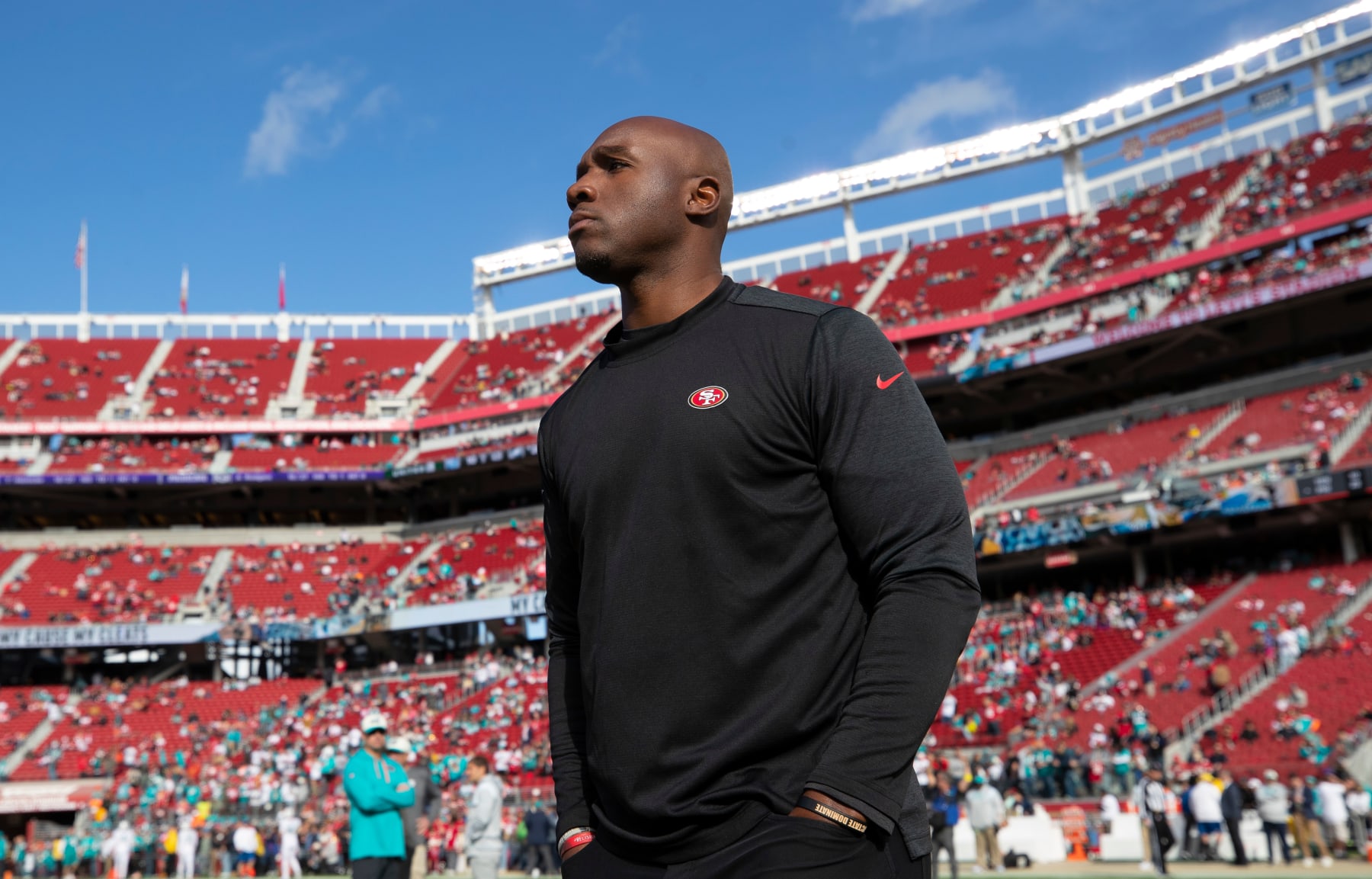 SANTA CLARA, CA - DECEMBER 4: Defensive Coordinator DeMeco Ryans of the San Francisco 49ers on the field before during the game against the Miami Dolphins at Levi's Stadium on December 4, 2022 in Santa Clara, California. The 49ers defeated the Dolphins 33-17. (Photo by Michael Zagaris/San Francisco 49ers/Getty Images)