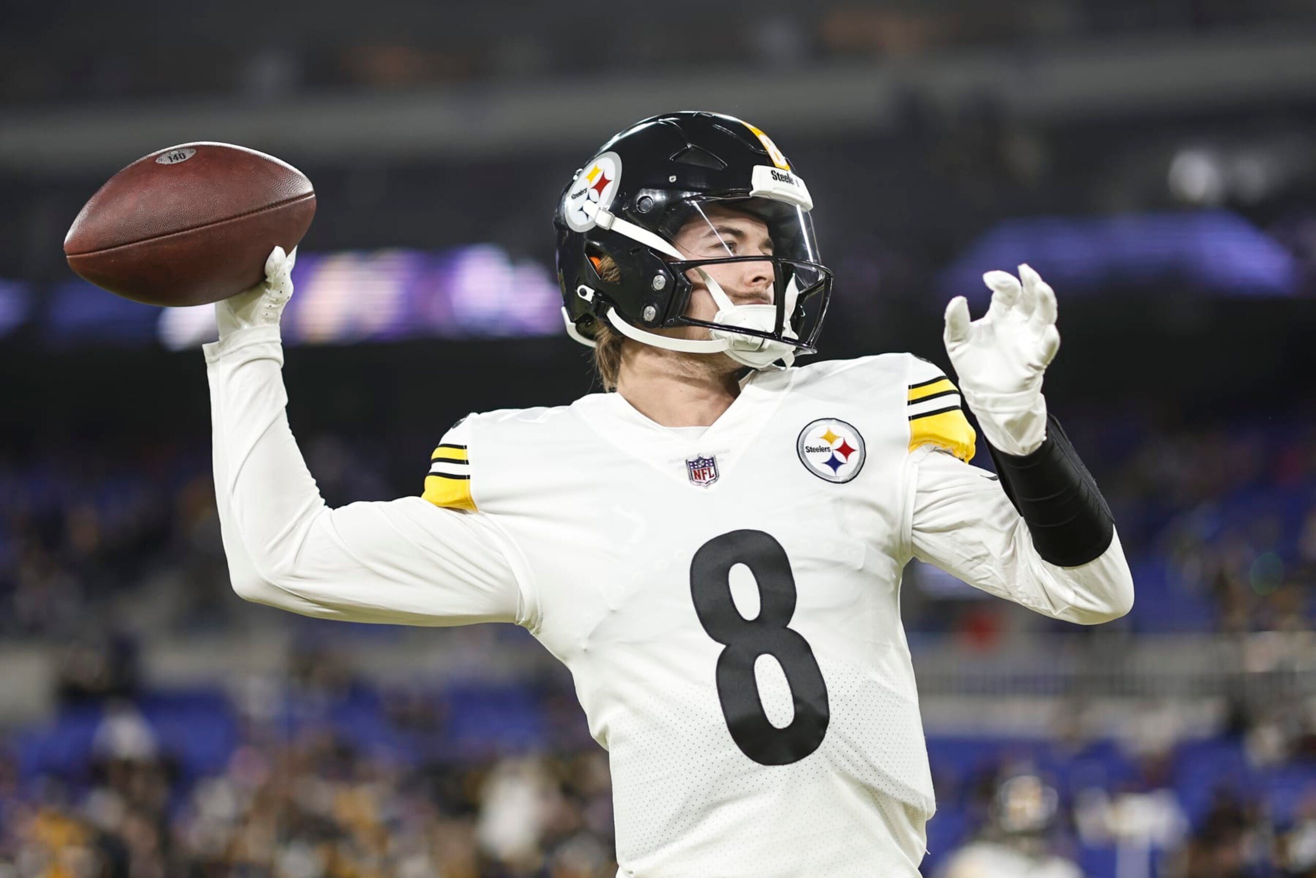 BALTIMORE, MARYLAND - JANUARY 01: Kenny Pickett #8 of the Pittsburgh Steelers passes as he warms up prior to an NFL football game between the Baltimore Ravens and the Pittsburgh Steelers at M&T Bank Stadium on January 01, 2023 in Baltimore, Maryland. (Photo by Michael Owens/Getty Images) BALTIMORE, MARYLAND - JANUARY 01: Kenny Pickett #8 of the Pittsburgh Steelers passes as he warms up prior to an NFL football game between the Baltimore Ravens and the Pittsburgh Steelers at M&T Bank Stadium on January 01, 2023 in Baltimore, Maryland. (Photo by Michael Owens/Getty Images)