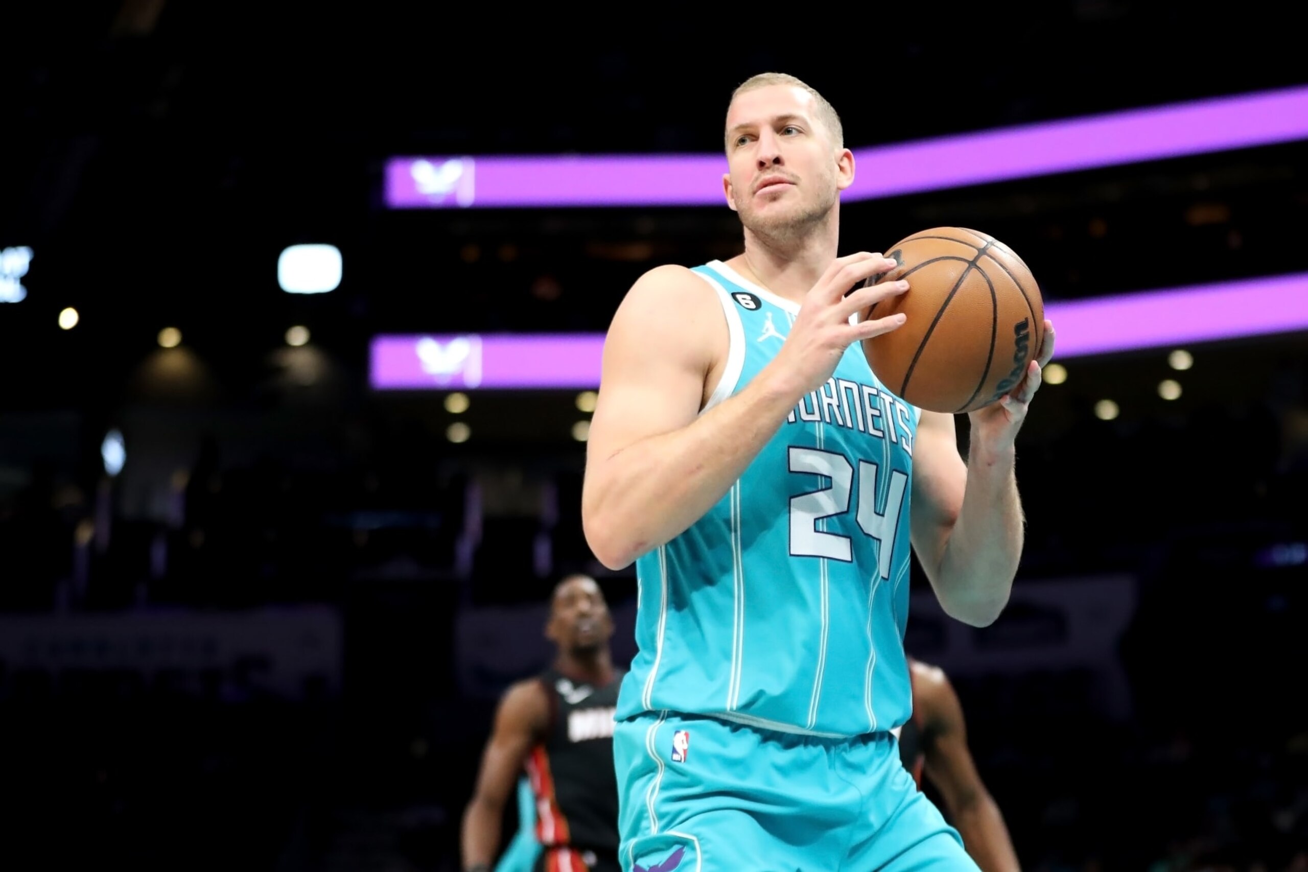 CHARLOTTE, NORTH CAROLINA - JANUARY 29: Mason Plumlee #24 of the Charlotte Hornets holds the ball after the whistle was blown during the first quarter of a basketball game against the Miami Heat at Spectrum Center on January 29, 2023 in Charlotte, North Carolina. NOTE TO USER: User expressly acknowledges and agrees that, by downloading and or using this photograph, User is consenting to the terms and conditions of the Getty Images License Agreement. (Photo by David Jensen/Getty Images)