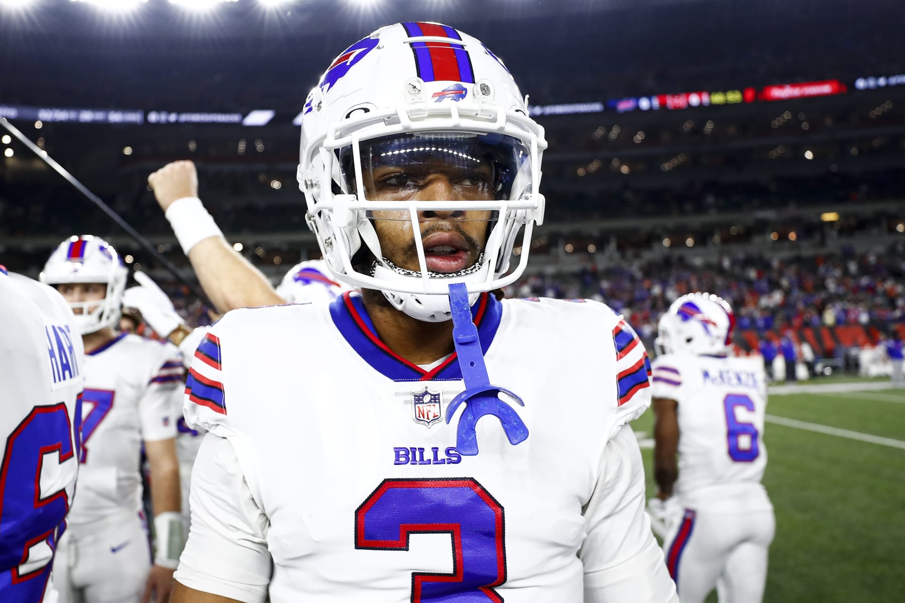 CINCINNATI, OH - JANUARY 2: Damar Hamlin #3 of the Buffalo Bills stands in the team huddle prior to an NFL football game against the Cincinnati Bengals at Paycor Stadium on January 2, 2023 in Cincinnati, Ohio. (Photo by Kevin Sabitus/Getty Images)