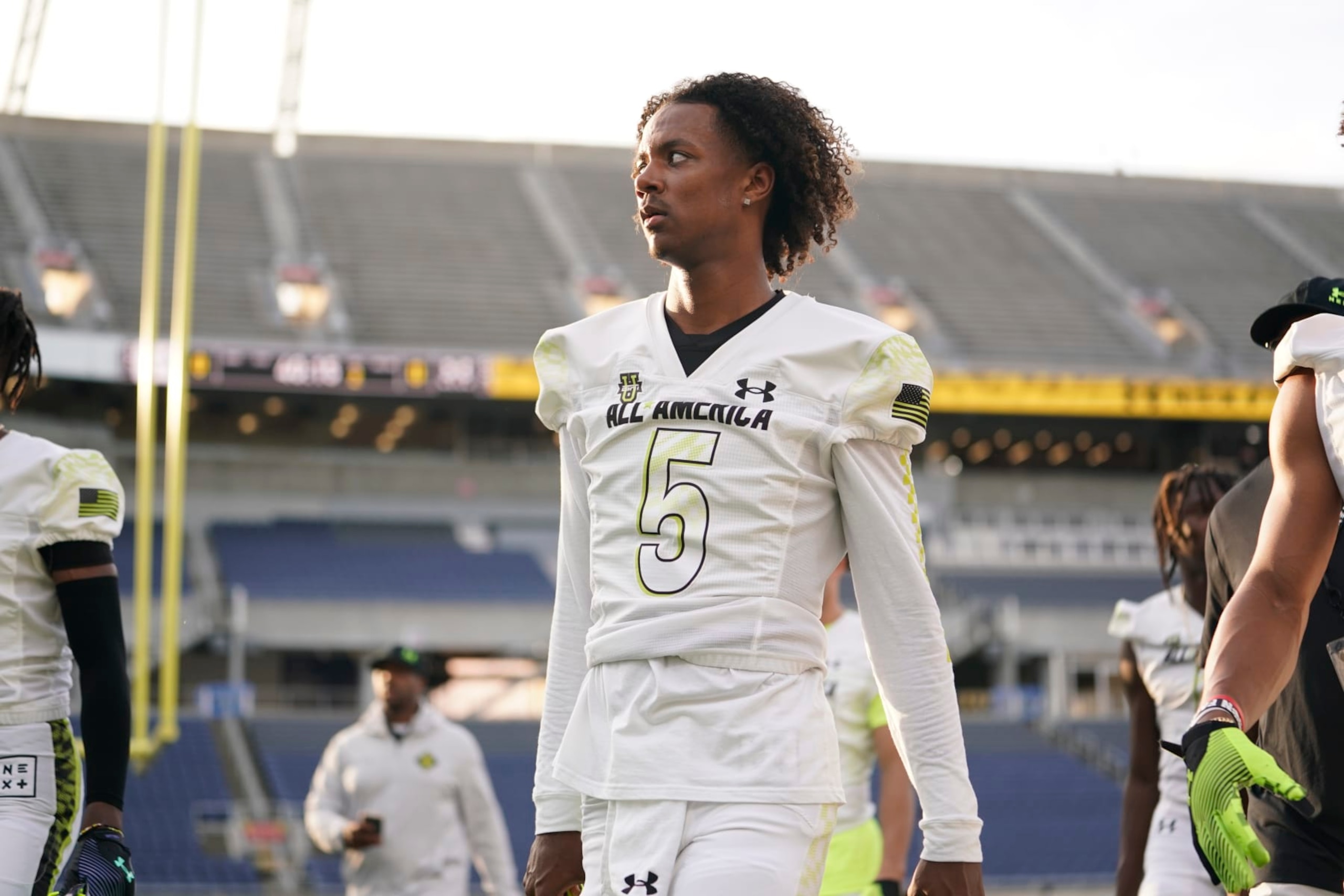 ORLANDO, FL - JANUARY 03: Team Speed quarterback Jaden Rashada (5) before the Under Armour Next All-America Football Gameon January 03, 2023, at Camping World Stadium in Orlando, FL. (Photo by Chris Leduc/Icon Sportswire via Getty Images) ORLANDO, FL - JANUARY 03: Team Speed quarterback Jaden Rashada (5) before the Under Armour Next All-America Football Gameon January 03, 2023, at Camping World Stadium in Orlando, FL. (Photo by Chris Leduc/Icon Sportswire via Getty Images)