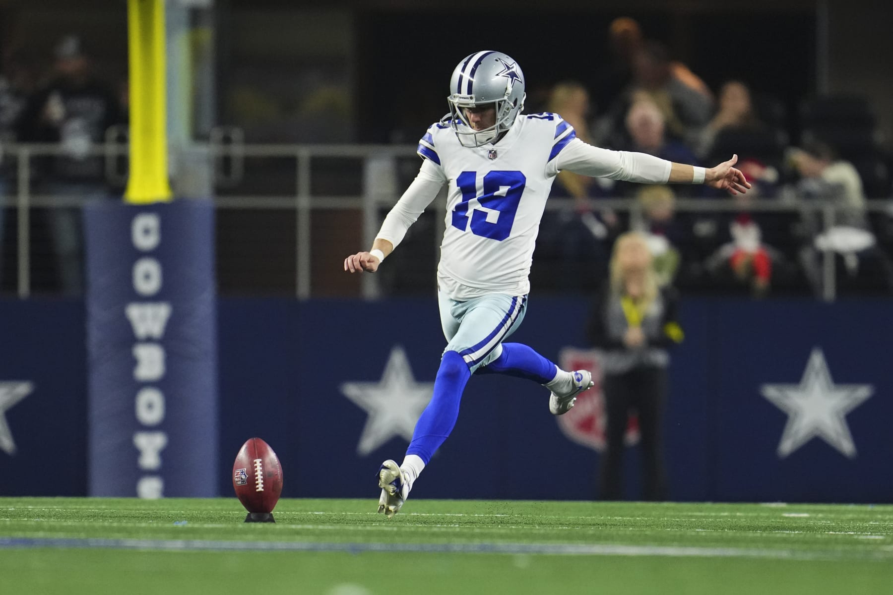 ARLINGTON, TX - DECEMBER 24: Brett Maher #19 of the Dallas Cowboys kicks against the Philadelphia Eagles at AT&T Stadium on December 24, 2022 in Arlington, Texas. (Photo by Cooper Neill/Getty Images)