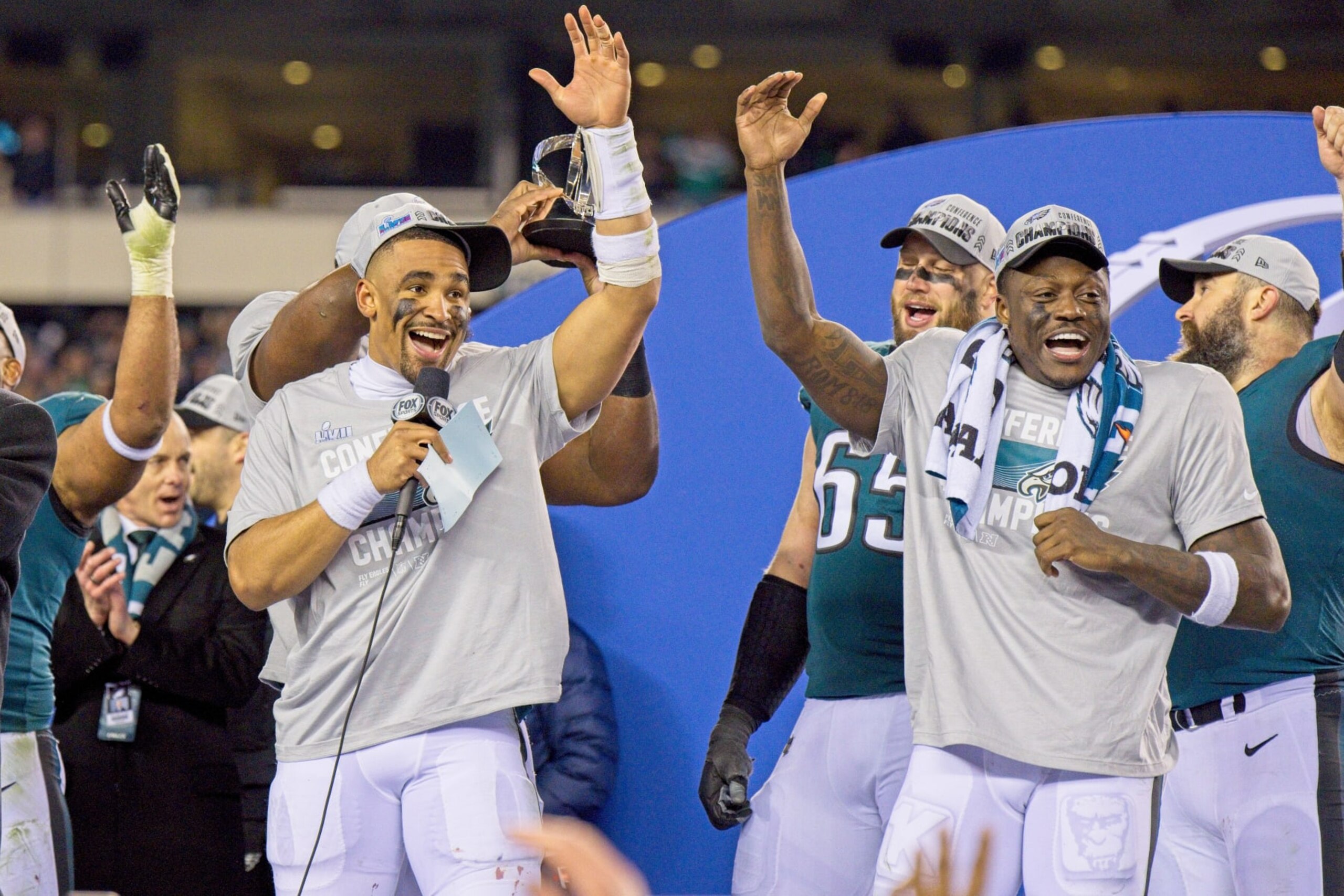 PHILADELPHIA, PA - JANUARY 29: Philadelphia Eagles quarterback Jalen Hurts (1) and Philadelphia Eagles wide receiver A.J. Brown (11) wave to the crowd during the Championship game between the San Fransisco 49ers and the Philadelphia Eagles on January 29, 2023. (Photo by Andy Lewis/Icon Sportswire via Getty Images) PHILADELPHIA, PA - JANUARY 29: Philadelphia Eagles quarterback Jalen Hurts (1) and Philadelphia Eagles wide receiver A.J. Brown (11) wave to the crowd during the Championship game between the San Fransisco 49ers and the Philadelphia Eagles on January 29, 2023. (Photo by Andy Lewis/Icon Sportswire via Getty Images)