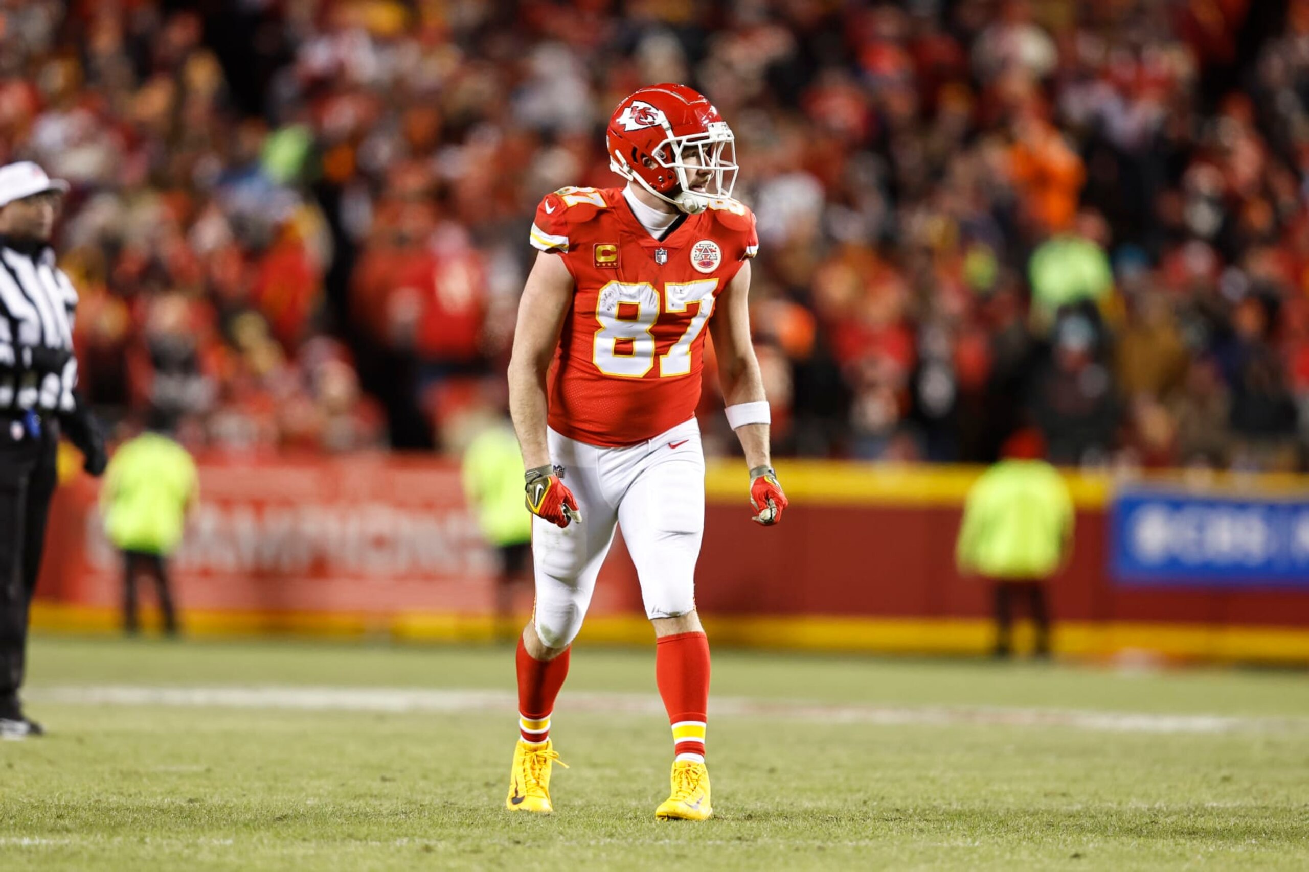 KANSAS CITY, MISSOURI - JANUARY 29: Travis Kelce #87 of the Kansas City Chiefs lines up during the AFC Championship NFL football game between the Kansas City Chiefs and the Cincinnati Bengals at GEHA Field at Arrowhead Stadium on January 29, 2023 in Kansas City, Missouri. (Photo by Michael Owens/Getty Images)