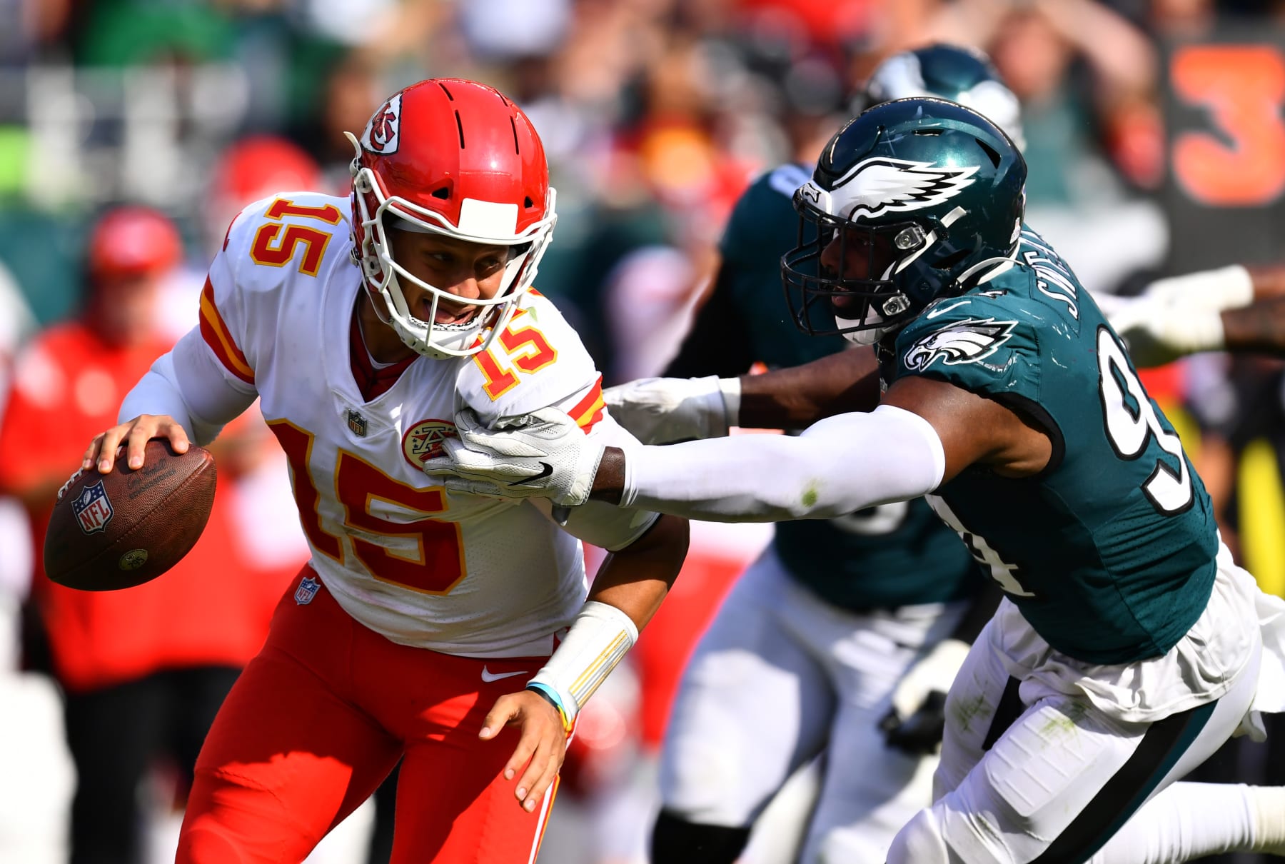 PHILADELPHIA, PA - OCTOBER 03: Philadelphia Eagles Defensive End Josh Sweat (94) pressures Kansas City Chiefs Quarterback Patrick Mahomes (15) in the second half during the game between the Kansas City Chiefs and Philadelphia Eagles on October 03, 2021 at Lincoln Financial Field in Philadelphia, PA. (Photo by Kyle Ross/Icon Sportswire via Getty Images)