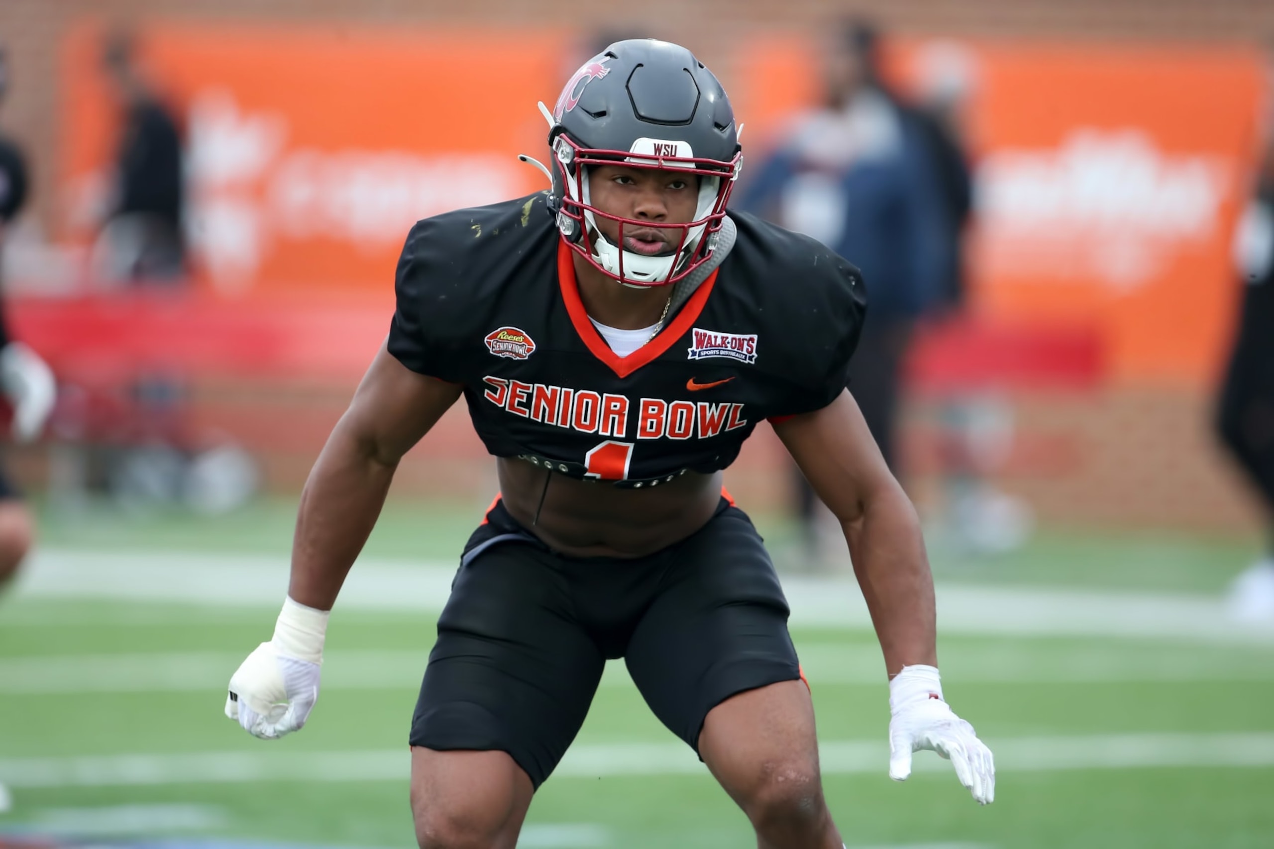 Washington State LB Daiyan Henley