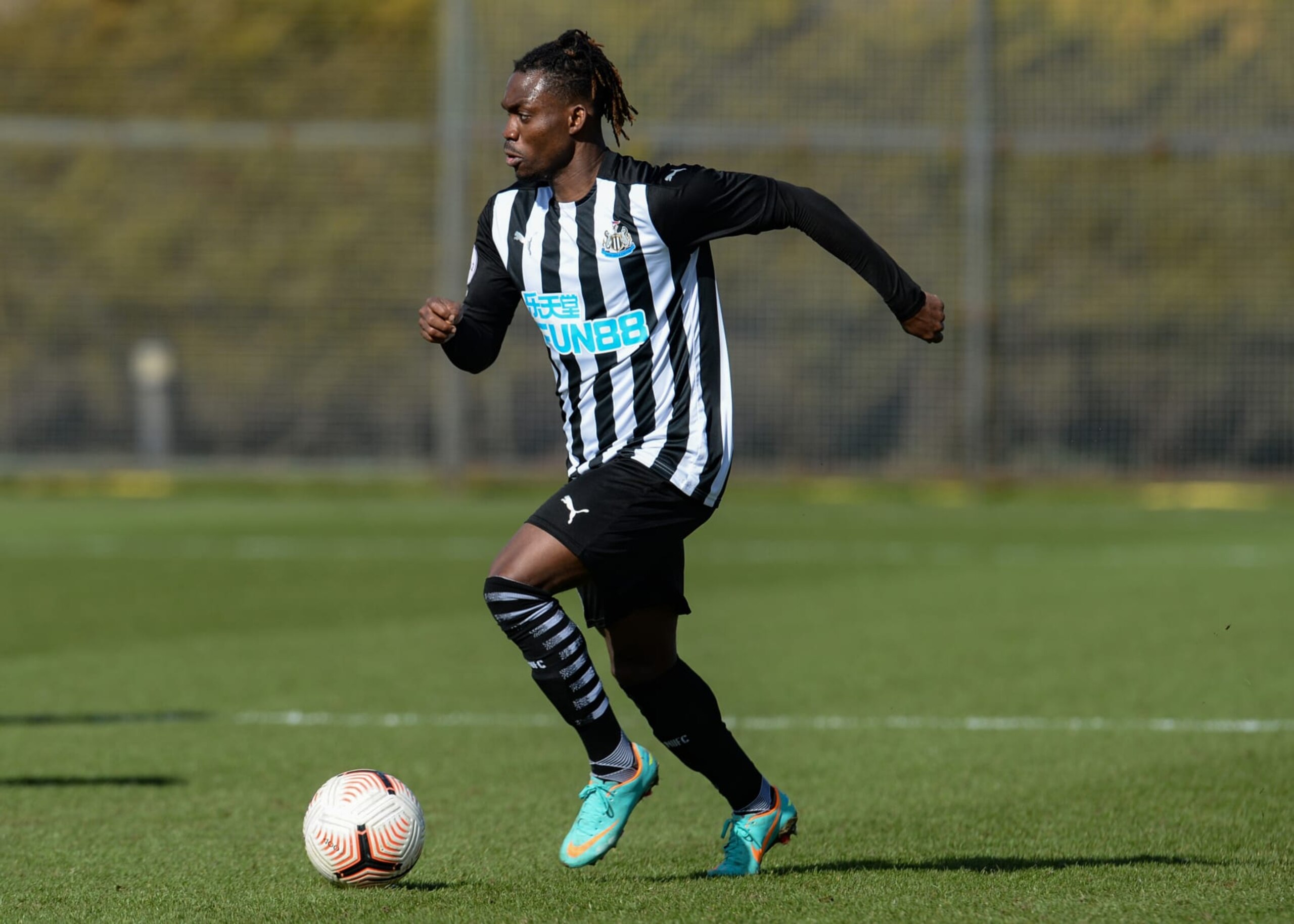 LEEDS, ENGLAND - MARCH 15: Christian Atsu of Newcastle United (11) runs with the ball  during the Premier League 2 match between Leeds United and Newcastle United at Thorp Arch Training Ground on March 15, 2021 in Leeds, England. (Photo by Serena Taylor/Newcastle United via Getty Images)