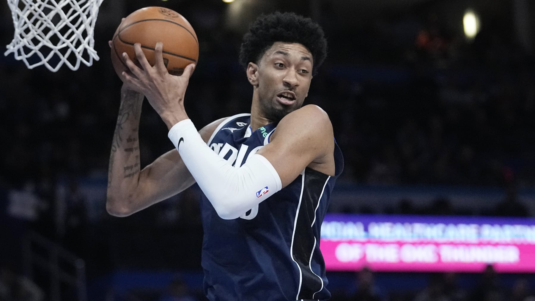 Dallas Mavericks forward Christian Wood during an NBA basketball game against the Oklahoma City Thunder, Sunday, Jan. 8, 2023, in Oklahoma City. (AP Photo/Sue Ogrocki)