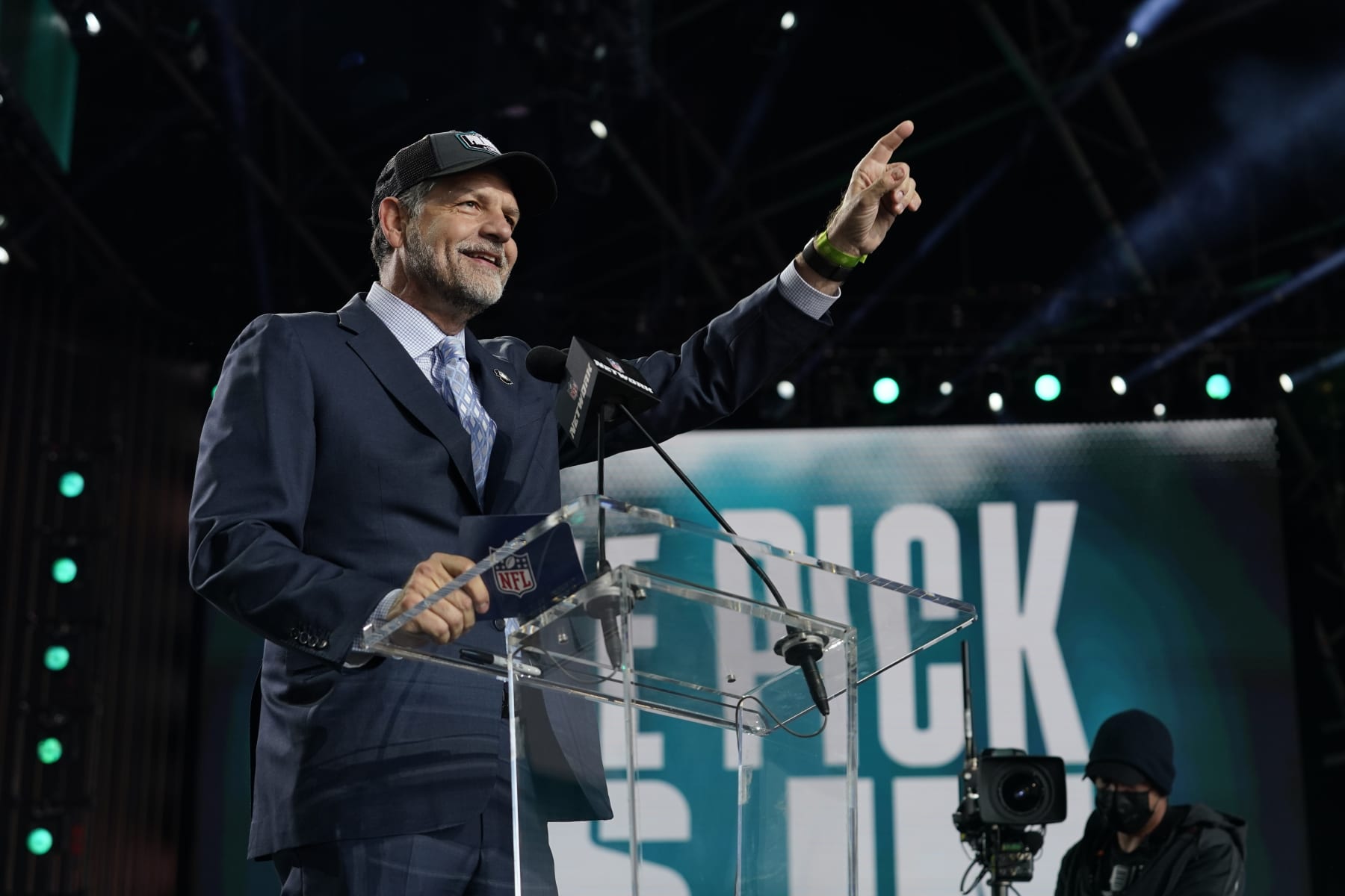 Mike Golic announcing the Eagles' second-round pick in 2021.