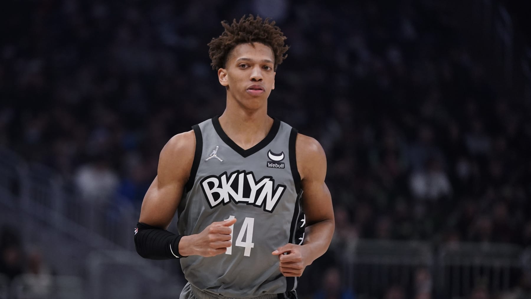 Brooklyn Nets' Kessler Edwards during the first half of an NBA basketball game against the Milwaukee Bucks Saturday, Feb. 26, 2022, in Milwaukee. (AP Photo/Morry Gash)