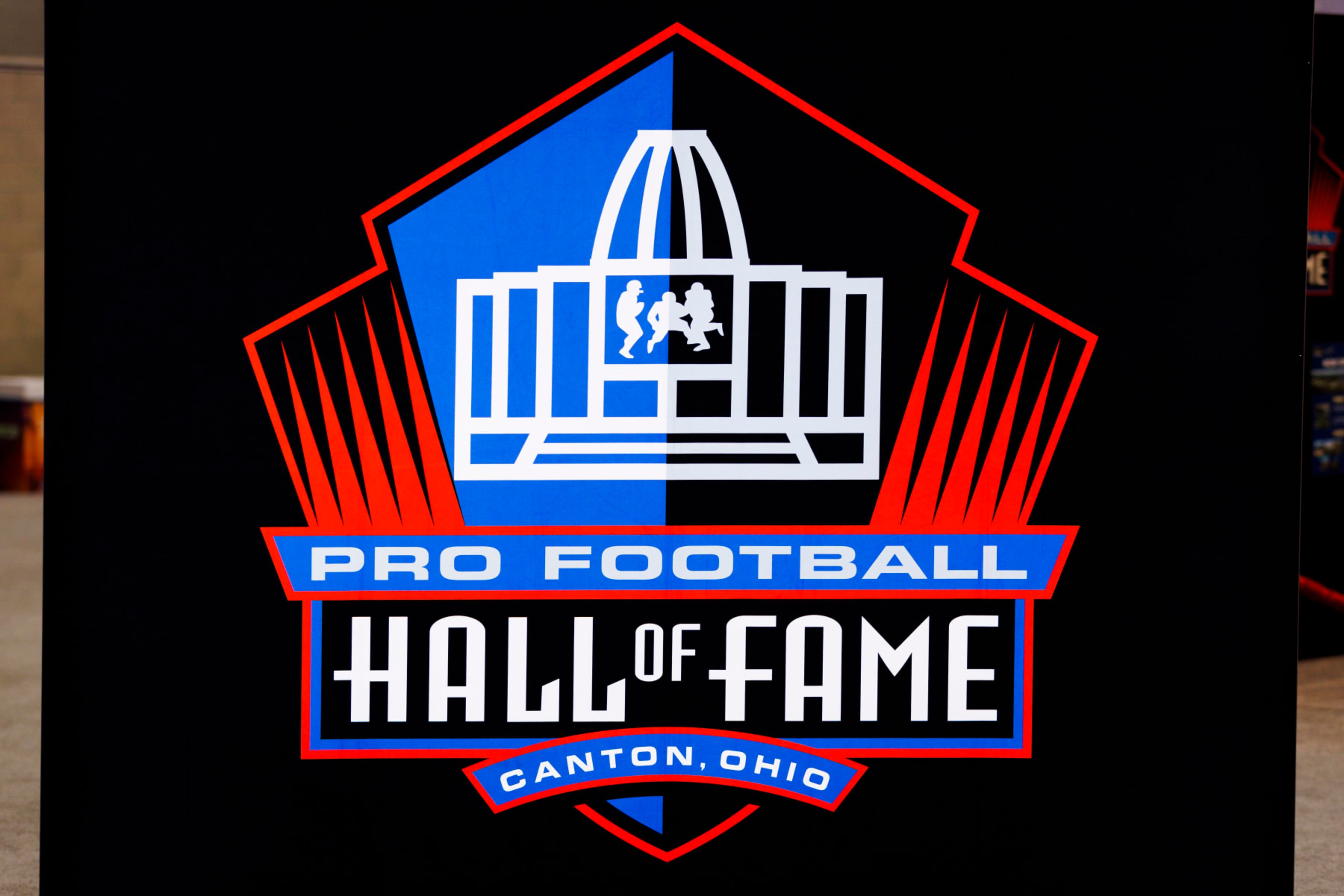 LOS ANGELES, CA - FEBRUARY 08: Detail view of the Pro Football Hall of Fame logo seen at the Super Bowl Experience on February 08, 2022, at the Los Angeles Convention Center in Los Angeles, CA. (Photo by Ric Tapia/Icon Sportswire via Getty Images) LOS ANGELES, CA - FEBRUARY 08: Detail view of the Pro Football Hall of Fame logo seen at the Super Bowl Experience on February 08, 2022, at the Los Angeles Convention Center in Los Angeles, CA. (Photo by Ric Tapia/Icon Sportswire via Getty Images)