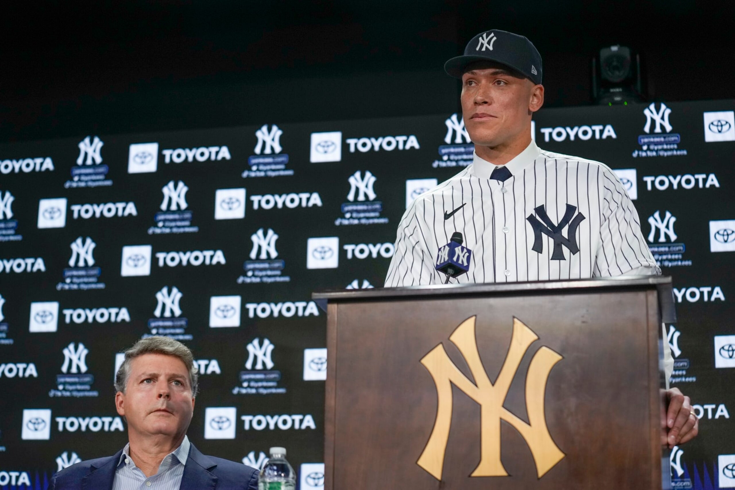 Aaron Judge and Yankees' owner Hal Steinbrenner