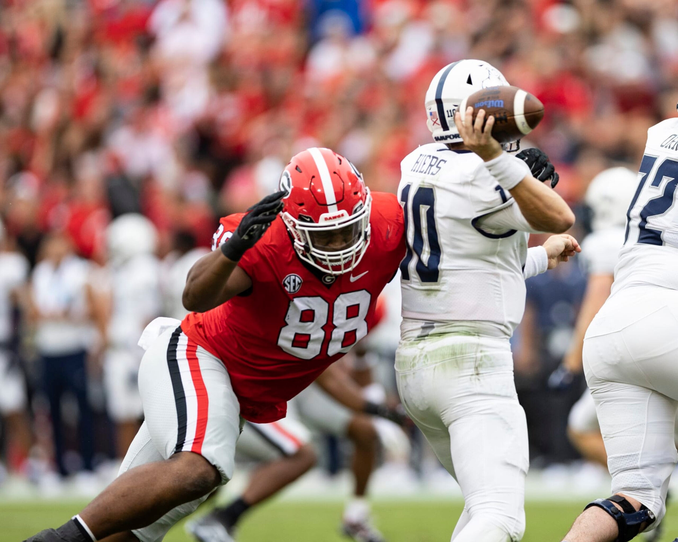Georgia's Jalen Carter is a strong candidate to be the Chicago Bears' first choice. 