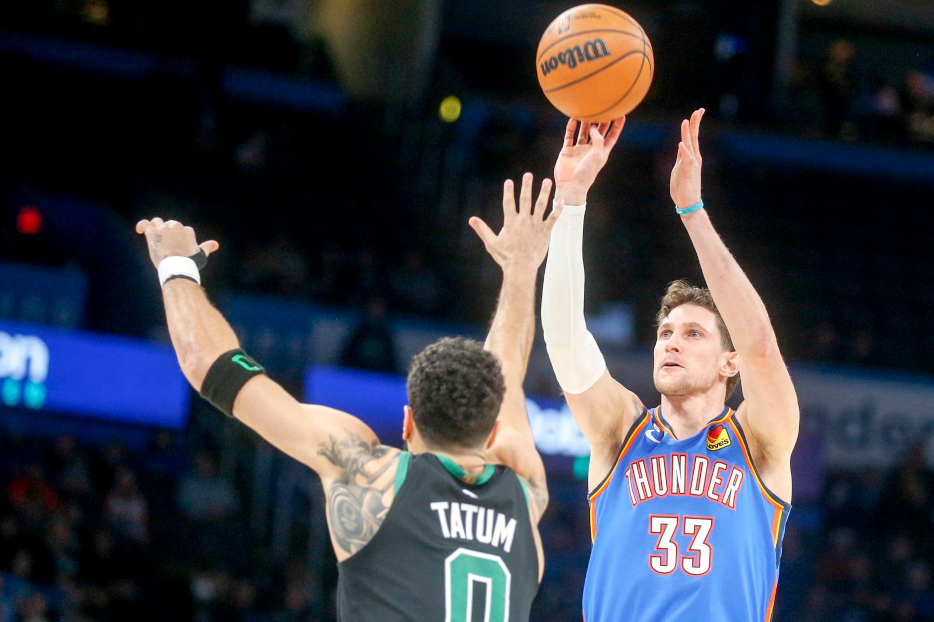 OKLAHOMA CITY, OKLAHOMA - JANUARY 03: Mike Muscala #33 of the Oklahoma City Thunder shoots over Jayson Tatum #0 of the Boston Celtics during the first quarter at Paycom Center on January 03, 2023 in Oklahoma City, Oklahoma. NOTE TO USER: User expressly acknowledges and agrees that, by downloading and or using this photograph, User is consenting to the terms and conditions of the Getty Images License Agreement. (Photo by Ian Maule/Getty Images) OKLAHOMA CITY, OKLAHOMA - JANUARY 03: Mike Muscala #33 of the Oklahoma City Thunder shoots over Jayson Tatum #0 of the Boston Celtics during the first quarter at Paycom Center on January 03, 2023 in Oklahoma City, Oklahoma. NOTE TO USER: User expressly acknowledges and agrees that, by downloading and or using this photograph, User is consenting to the terms and conditions of the Getty Images License Agreement. (Photo by Ian Maule/Getty Images)