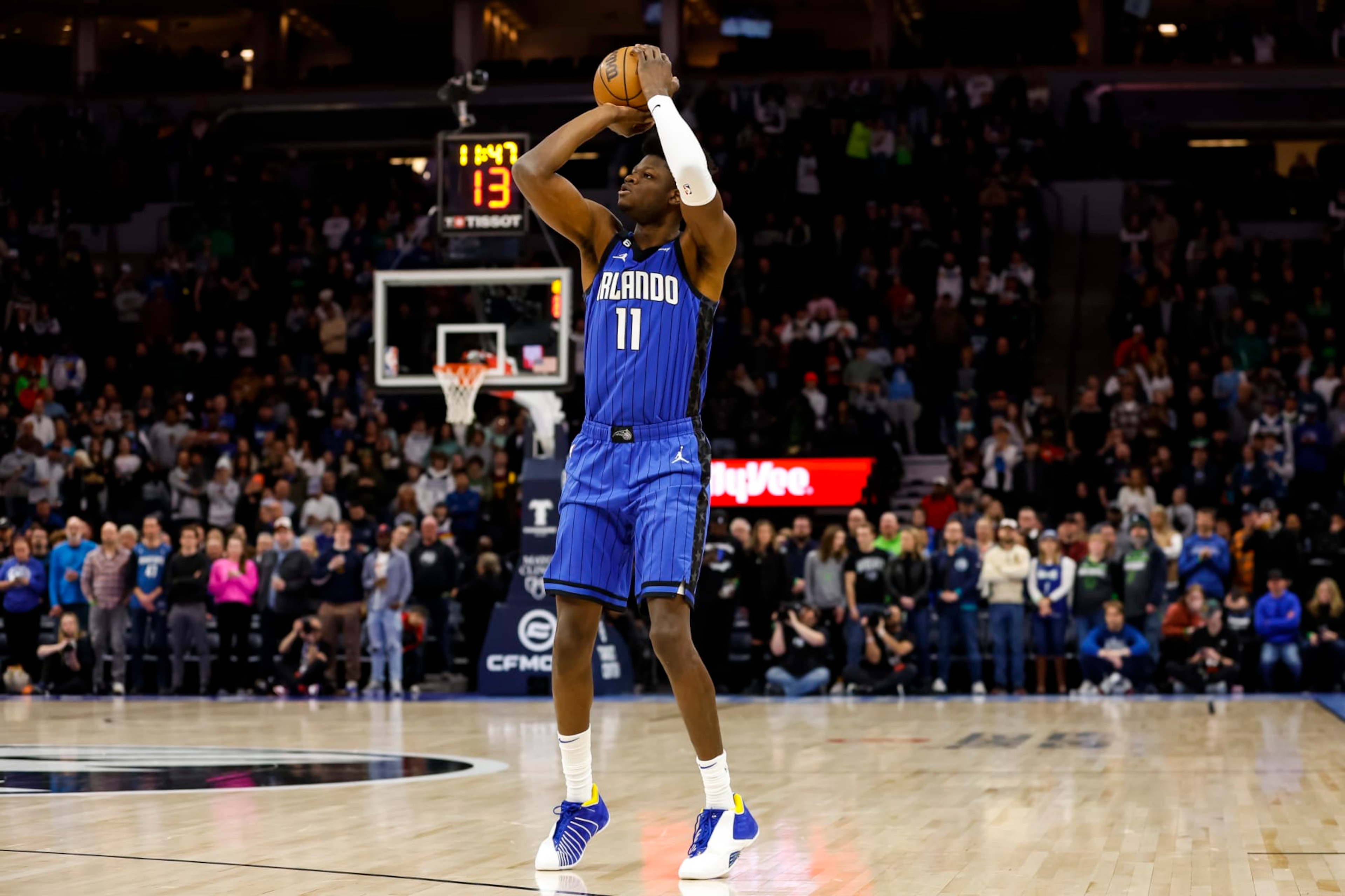 MINNEAPOLIS, MN - FEBRUARY 03: Mo Bamba #11 of the Orlando Magic shoots the ball against the Minnesota Timberwolves in the first quarter of the game at Target Center on February 03, 2023 in Minneapolis, Minnesota. NOTE TO USER: User expressly acknowledges and agrees that, by downloading and or using this Photograph, user is consenting to the terms and conditions of the Getty Images License Agreement. (Photo by David Berding/Getty Images) MINNEAPOLIS, MN - FEBRUARY 03: Mo Bamba #11 of the Orlando Magic shoots the ball against the Minnesota Timberwolves in the first quarter of the game at Target Center on February 03, 2023 in Minneapolis, Minnesota. NOTE TO USER: User expressly acknowledges and agrees that, by downloading and or using this Photograph, user is consenting to the terms and conditions of the Getty Images License Agreement. (Photo by David Berding/Getty Images)