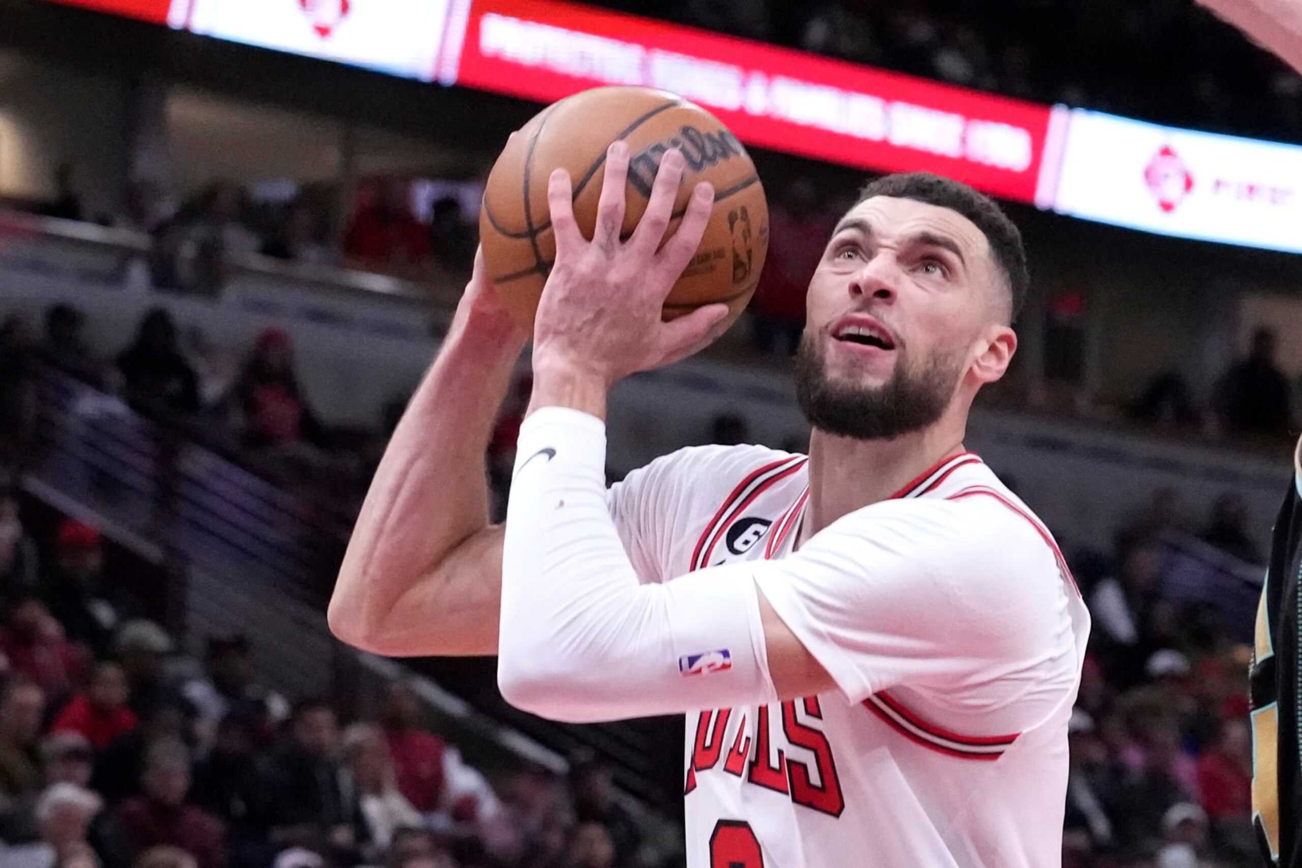 Chicago Bulls' Zach LaVine drives to the basket during an NBA basketball game against the Charlotte Hornets Thursday, Feb. 2, 2023, in Chicago. (AP Photo/Charles Rex Arbogast)