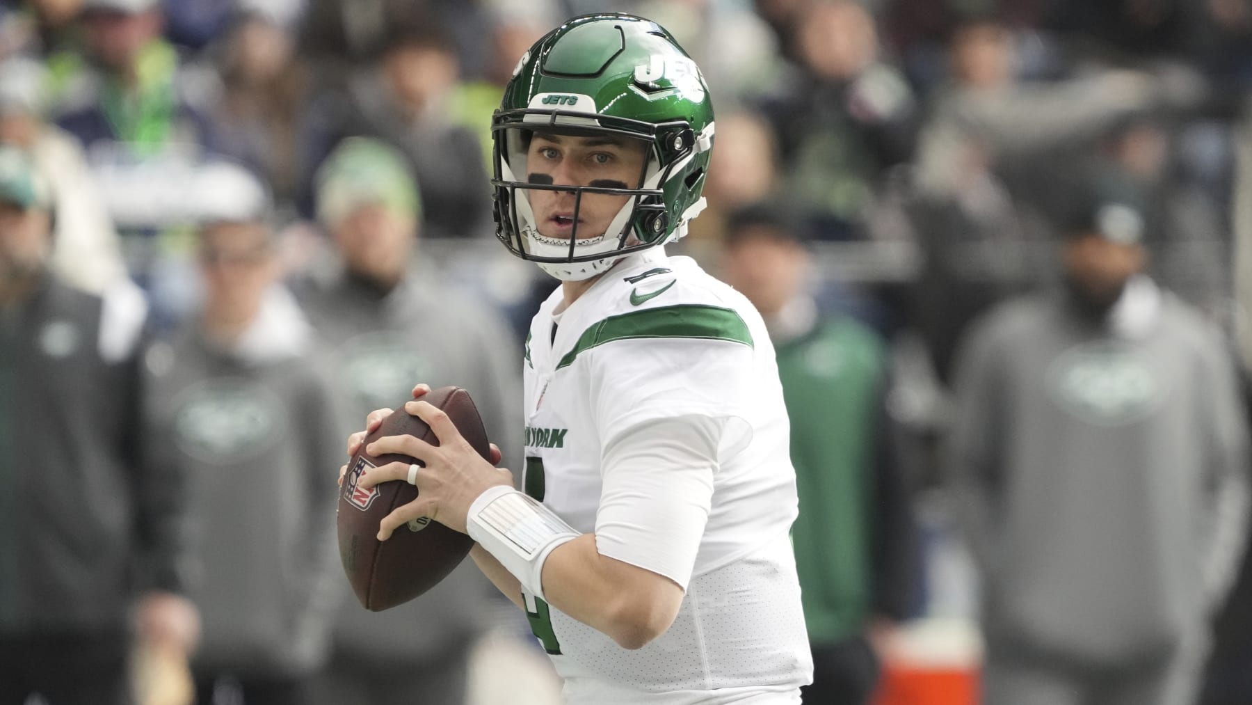 New York Jets quarterback Mike White (5) against the Seattle Seahawks during an NFL football game, Sunday, Jan. 1, 2023, in Seattle. (AP Photo/Ted S. Warren)