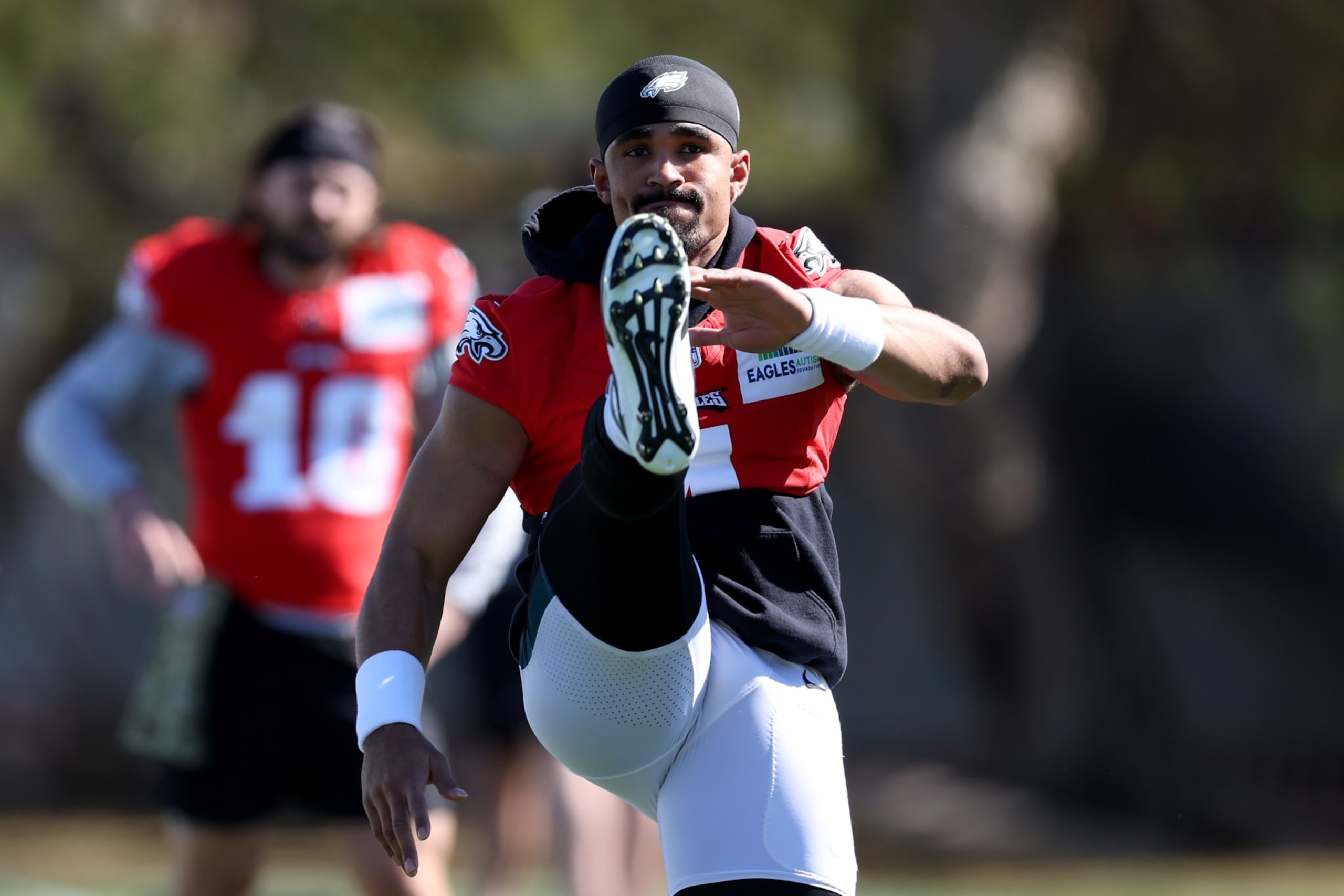 TEMPE, ARIZONA - FEBRUARY 09: Jalen Hurts #1 of the Philadelphia Eagles participates in a practice session prior to Super Bowl LVII at Arizona Cardinals Training Center on February 09, 2023 in Tempe, Arizona. The Kansas City Chiefs play the Philadelphia Eagles in Super Bowl LVII on February 12, 2023 at State Farm Stadium. (Photo by Rob Carr/Getty Images) TEMPE, ARIZONA - FEBRUARY 09: Jalen Hurts #1 of the Philadelphia Eagles participates in a practice session prior to Super Bowl LVII at Arizona Cardinals Training Center on February 09, 2023 in Tempe, Arizona. The Kansas City Chiefs play the Philadelphia Eagles in Super Bowl LVII on February 12, 2023 at State Farm Stadium. (Photo by Rob Carr/Getty Images)