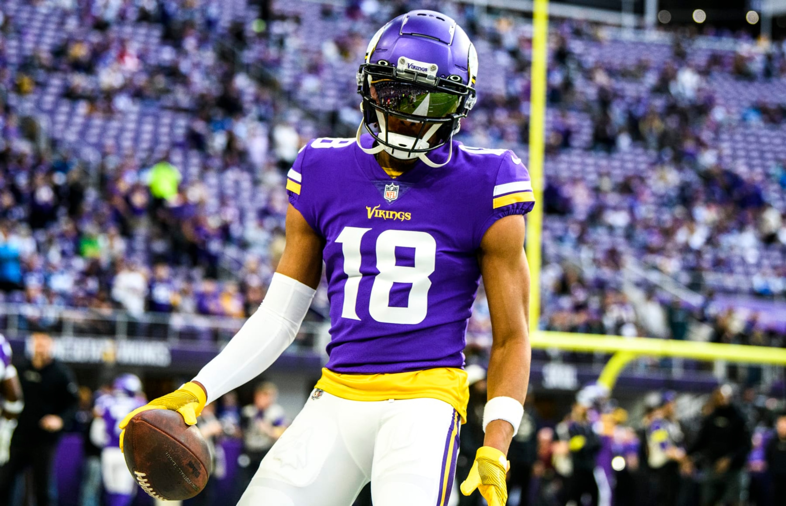 MINNEAPOLIS, MN - DECEMBER 17: Justin Jefferson #18 of the Minnesota Vikings warms up before the game against the Indianapolis Colts at U.S. Bank Stadium on December 17, 2022 in Minneapolis, Minnesota. (Photo by Stephen Maturen/Getty Images)