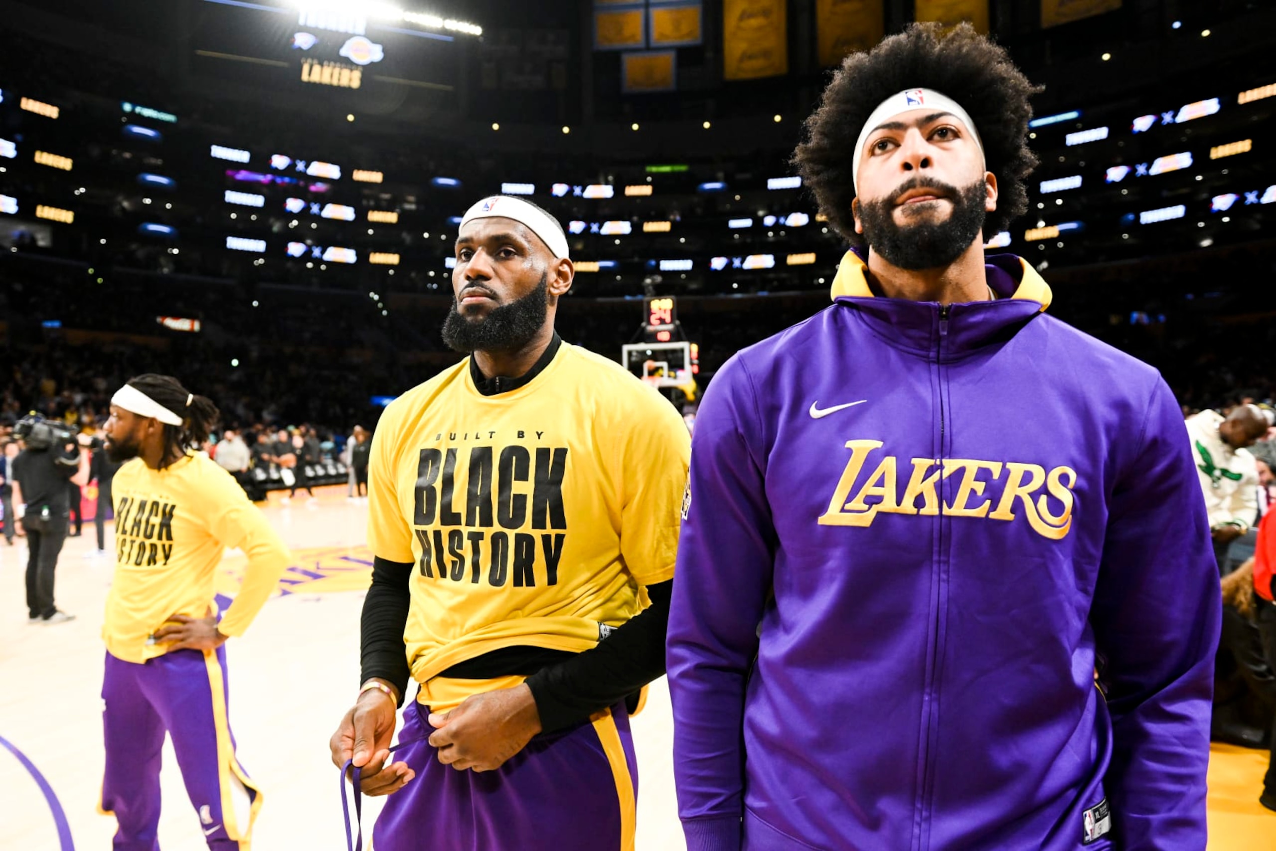 LOS ANGELES, CA - FEBRUARY 07: Los Angeles Lakers guard Patrick Beverley (left to right) stands with forward LeBron James (6) and forward Anthony Davis (3) before the game against the Oklahoma City Thunder at Crypto.com Arena on Tuesday, Feb. 7, 2023 in Los Angeles, CA.(Wally Skalij / Los Angeles Times via Getty Images)