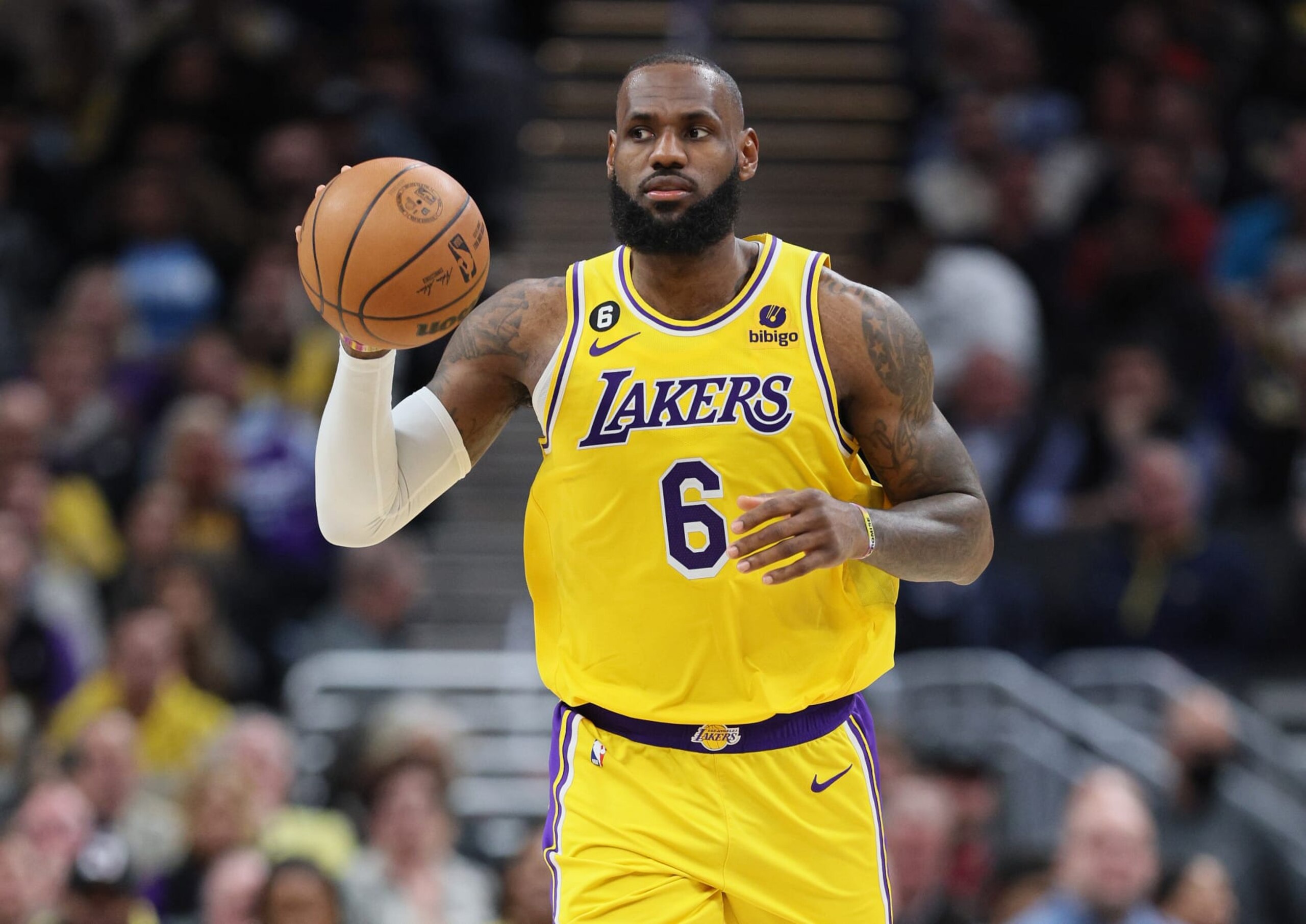 INDIANAPOLIS, INDIANA - FEBRUARY 02: 	LeBron James #6 of the Los Angeles Lakers against the Indiana Pacers at Gainbridge Fieldhouse on February 02, 2023 in Indianapolis, Indiana.  NOTE TO USER: User expressly acknowledges and agrees that, by downloading and/or using this photograph, User is consenting to the terms and conditions of the Getty Images License Agreement. (Photo by Andy Lyons/Getty Images)