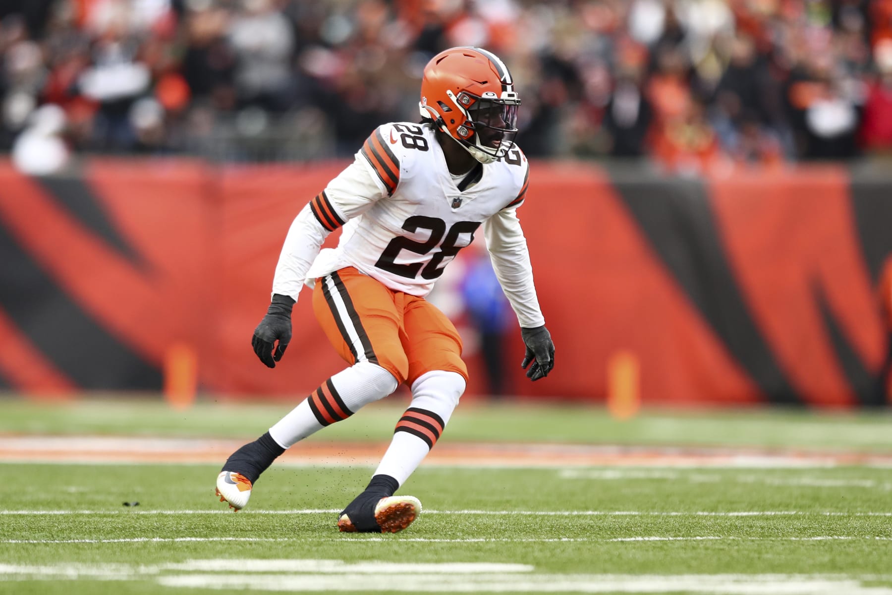 CINCINNATI, OH - DECEMBER 11: Greedy Williams #26 of the Cleveland Browns drops into pass coverage during an NFL football game against the Cleveland Browns at Paycor Stadium on December 11, 2022 in Cincinnati, Ohio. (Photo by Kevin Sabitus/Getty Images)