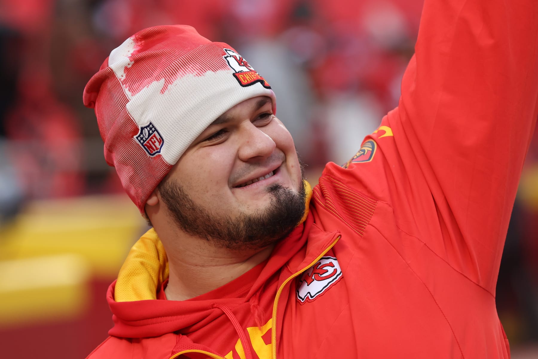 KANSAS CITY, MO - JANUARY 21: Kansas City Chiefs guard Nick Allegretti (73) before an AFC divisional playoff game between the Jacksonville Jaguars and Kansas City Chiefs on January 21, 2023 at GEHA Field at Arrowhead Stadium in Kansas City, MO. (Photo by Scott Winters/Icon Sportswire via Getty Images)