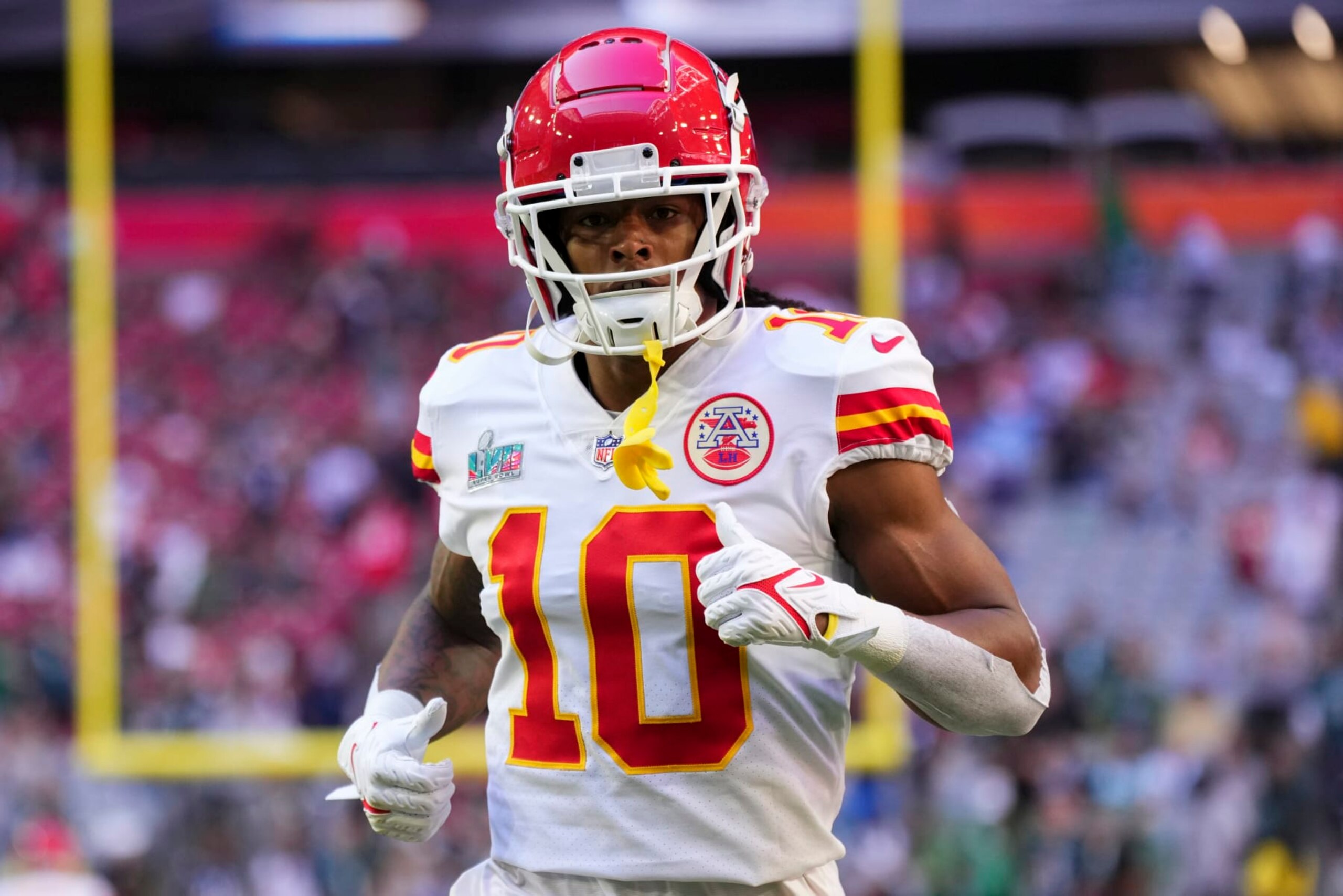 GLENDALE, AZ - FEBRUARY 12: Isiah Pacheco #10 of the Kansas City Chiefs warms up against the Philadelphia Eagles prior to Super Bowl LVII at State Farm Stadium on February 12, 2023 in Glendale, Arizona. (Photo by Cooper Neill/Getty Images) GLENDALE, AZ - FEBRUARY 12: Isiah Pacheco #10 of the Kansas City Chiefs warms up against the Philadelphia Eagles prior to Super Bowl LVII at State Farm Stadium on February 12, 2023 in Glendale, Arizona. (Photo by Cooper Neill/Getty Images)