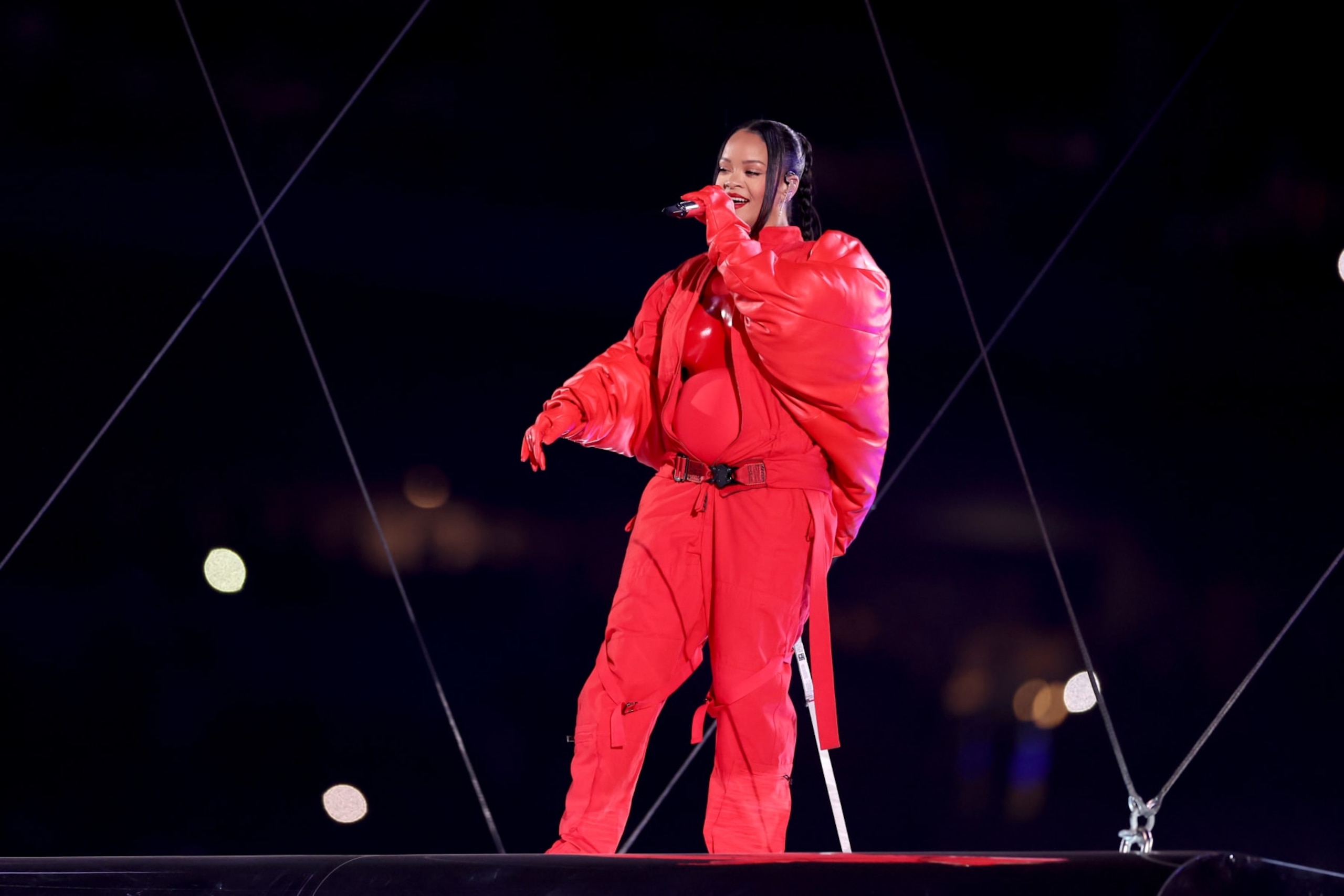 GLENDALE, ARIZONA - FEBRUARY 12: Rihanna performs onstage during the Apple Music Super Bowl LVII Halftime Show at State Farm Stadium on February 12, 2023 in Glendale, Arizona. (Photo by Christian Petersen/Getty Images)