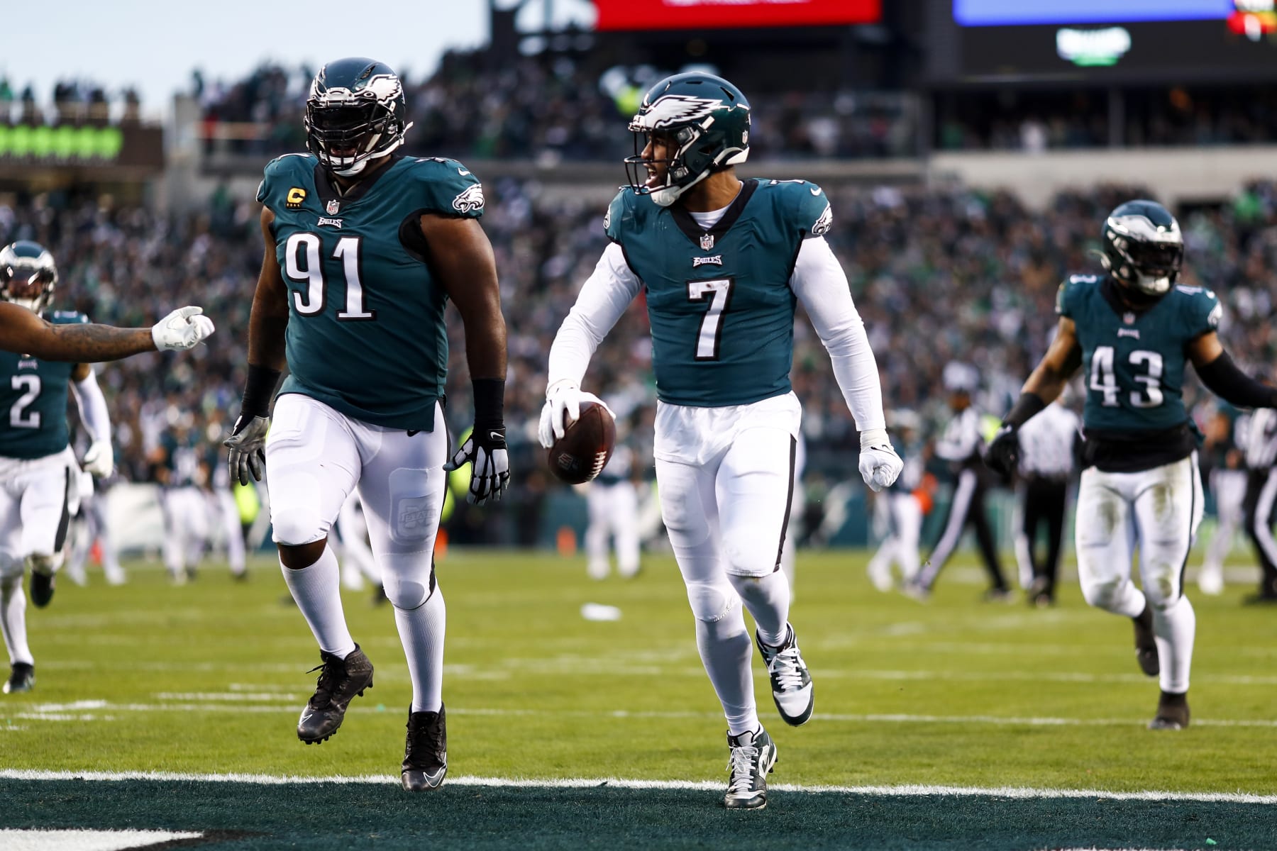 PHILADELPHIA, PA - JANUARY 29: Haason Reddick #7 of the Philadelphia Eagles celebrates with teammates after recovering a fumble during the second quarter of the NFC Championship NFL football game against the San Francisco 49ers at Lincoln Financial Field on January 29, 2023 in Philadelphia, Pennsylvania. (Photo by Kevin Sabitus/Getty Images)