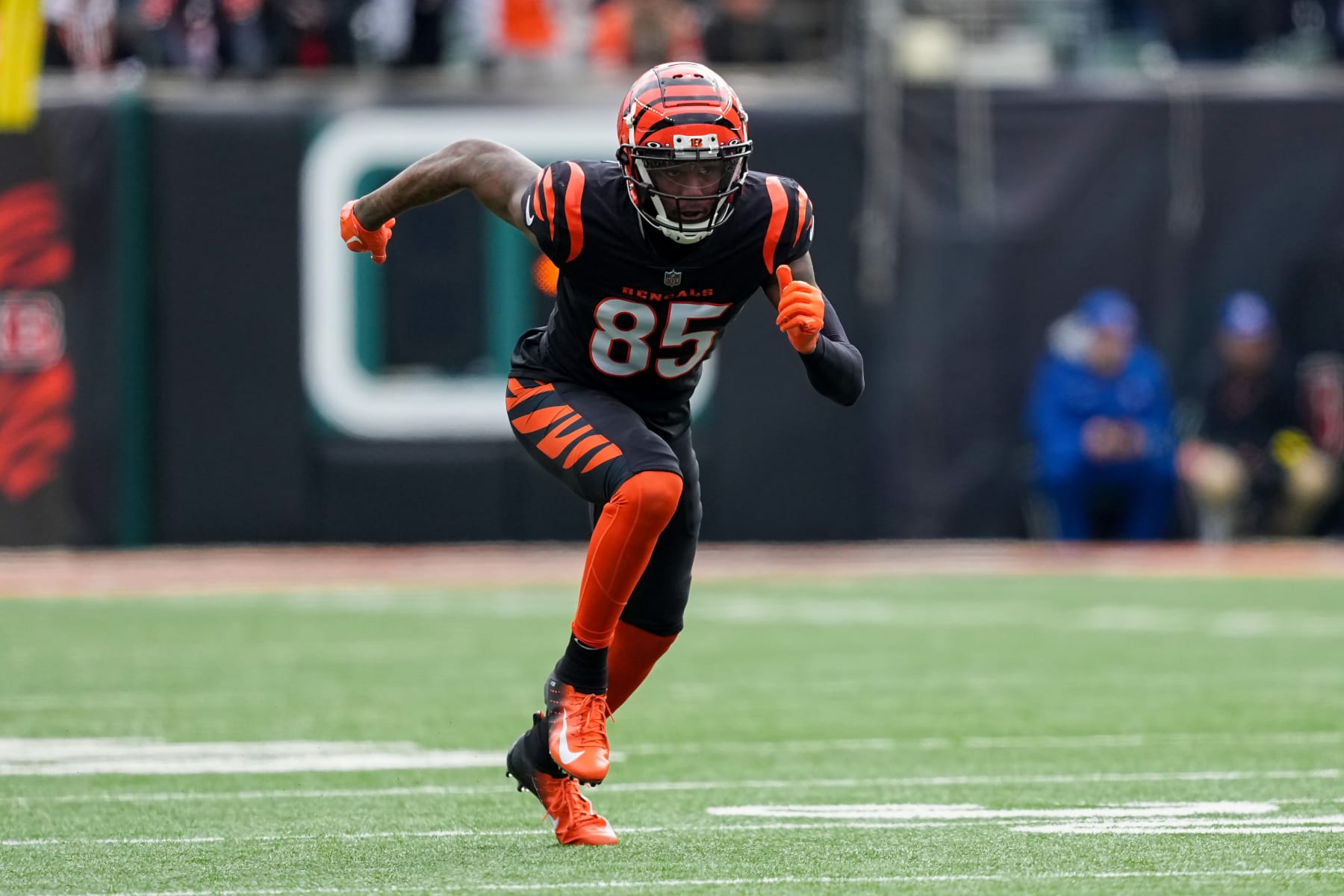 CINCINNATI, OHIO - JANUARY 08: Tee Higgins #85 of the Cincinnati Bengals runs a route in the first quarter against the Baltimore Ravens at Paycor Stadium on January 08, 2023 in Cincinnati, Ohio. (Photo by Dylan Buell/Getty Images)