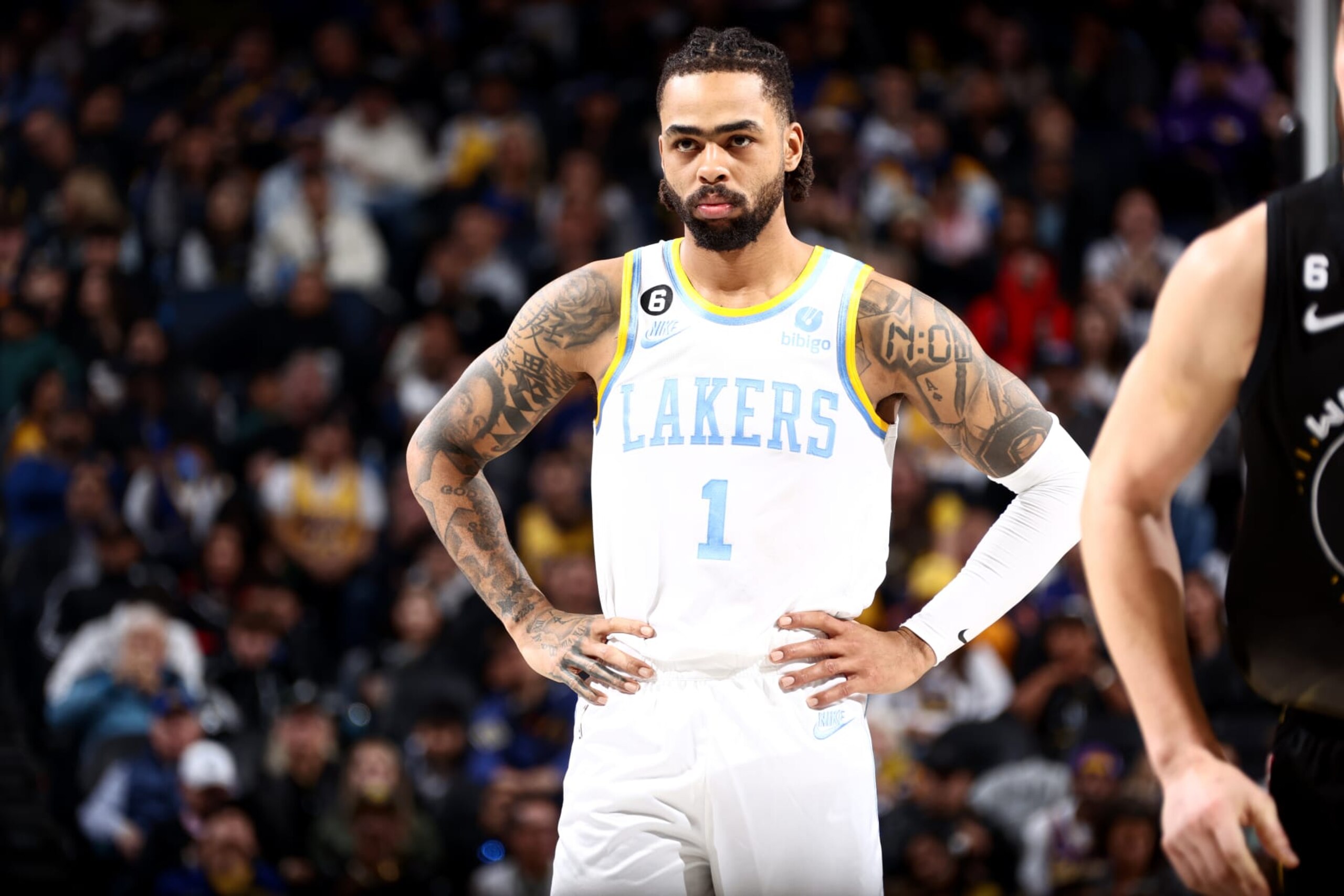 SAN FRANCISCO, CA - FEBRUARY 11: D'Angelo Russell #1 of the Los Angeles Lakers looks on during the game against the Golden State Warriors on February 11, 2023 at Chase Center in San Francisco, California. NOTE TO USER: User expressly acknowledges and agrees that, by downloading and or using this photograph, user is consenting to the terms and conditions of Getty Images License Agreement. Mandatory Copyright Notice: Copyright 2023 NBAE (Photo by Ned Dishman/NBAE via Getty Images)