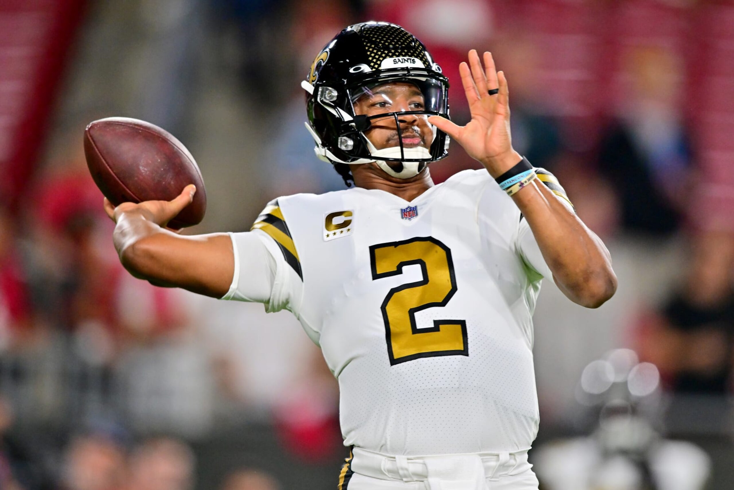 TAMPA, FLORIDA - DECEMBER 05: Jameis Winston #2 of the New Orleans Saints warms up prior to the game against the Tampa Bay Buccaneers at Raymond James Stadium on December 05, 2022 in Tampa, Florida. (Photo by Julio Aguilar/Getty Images)