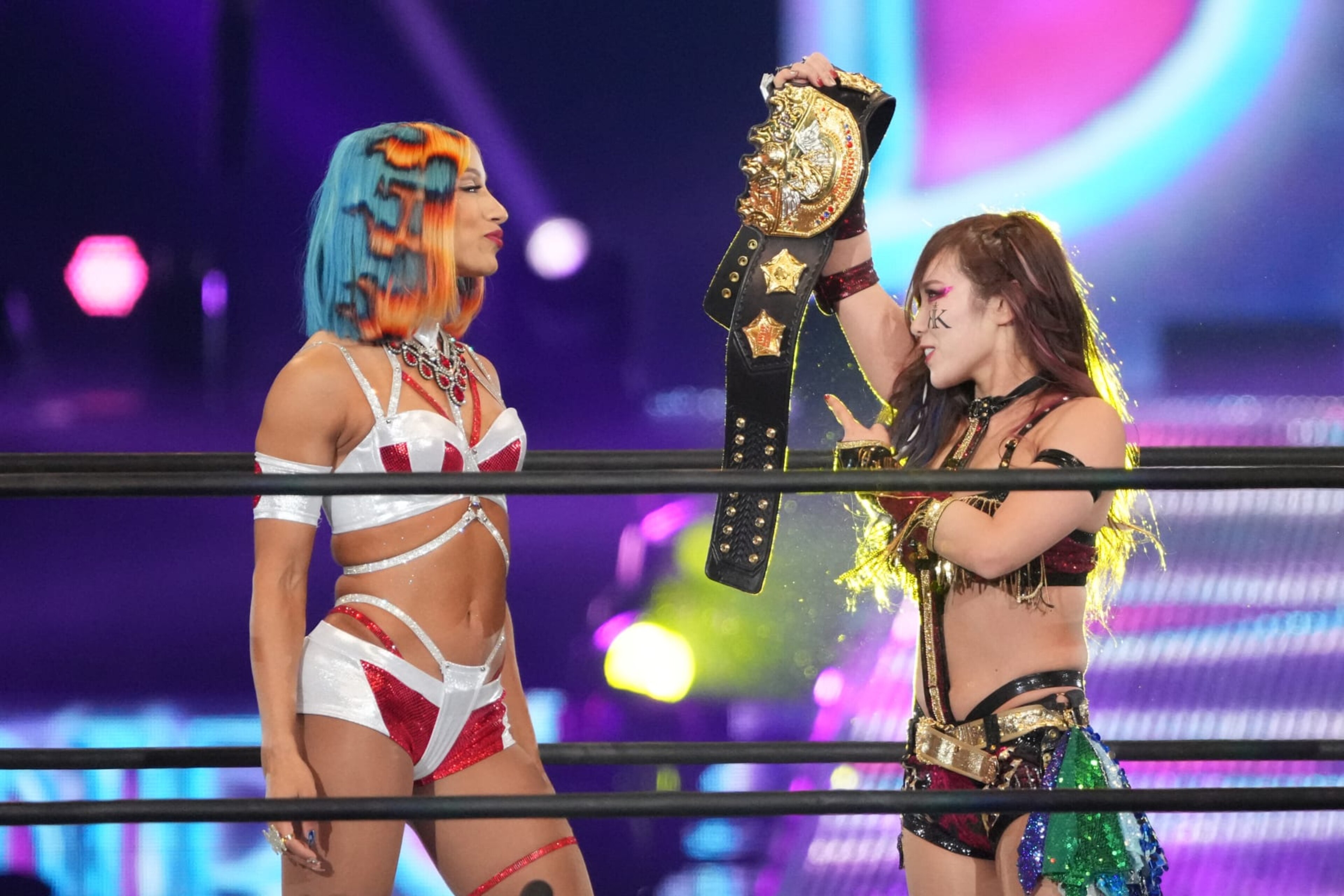TOKYO, JAPAN - JANUARY 04: Mercedes Mone and KAIRI face off during the New Japan Pro-Wrestling - WRESTLE KINGDOM 17 in Tokyo Dome on January 04, 2023 in Tokyo, Japan. (Photo by Etsuo Hara/Getty Images) TOKYO, JAPAN - JANUARY 04: Mercedes Mone and KAIRI face off during the New Japan Pro-Wrestling - WRESTLE KINGDOM 17 in Tokyo Dome on January 04, 2023 in Tokyo, Japan. (Photo by Etsuo Hara/Getty Images)
