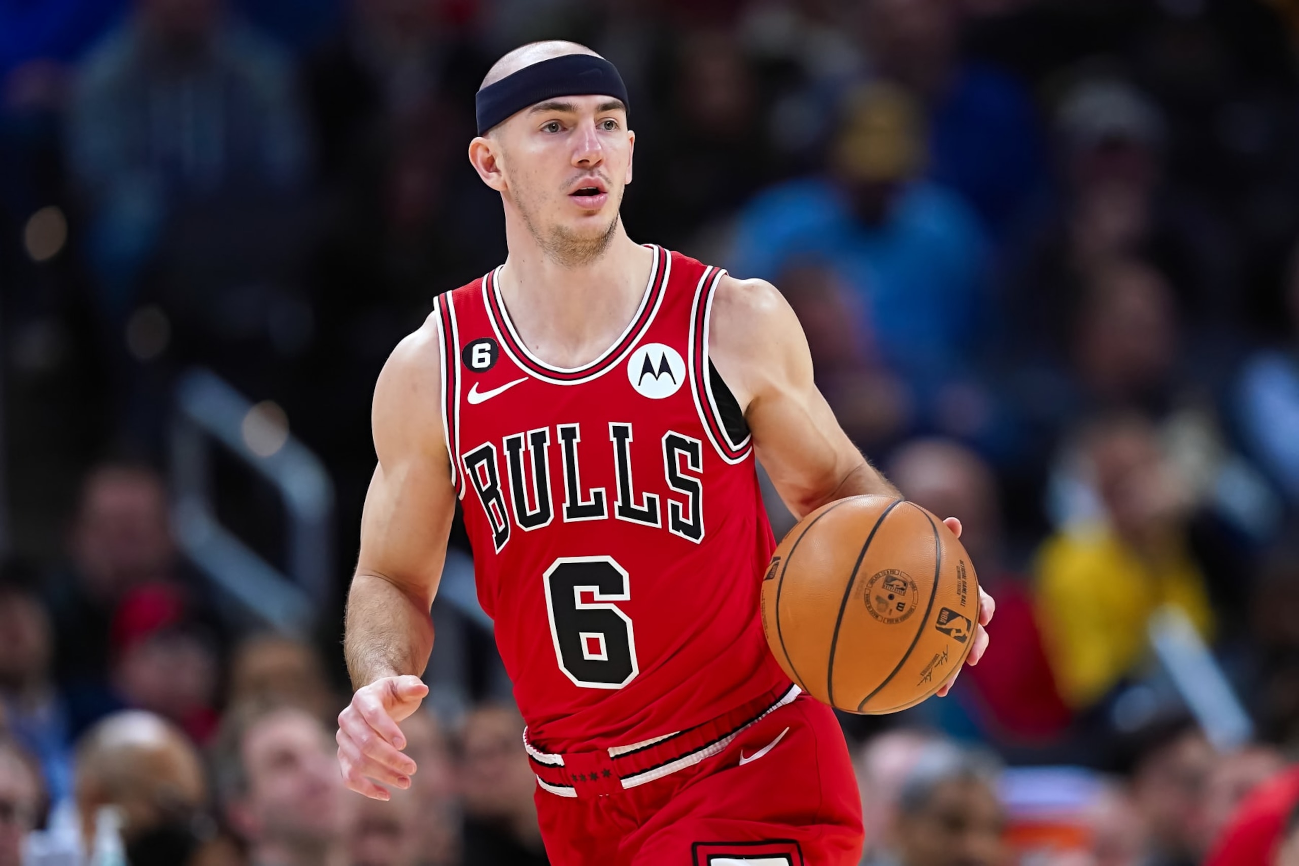 INDIANAPOLIS, INDIANA - JANUARY 24: Alex Caruso #6 of the Chicago Bulls dribbles the ball in the first quarter against the Indiana Pacers at Gainbridge Fieldhouse on January 24, 2023 in Indianapolis, Indiana. NOTE TO USER: User expressly acknowledges and agrees that, by downloading and or using this photograph, User is consenting to the terms and conditions of the Getty Images License Agreement. (Photo by Dylan Buell/Getty Images) INDIANAPOLIS, INDIANA - JANUARY 24: Alex Caruso #6 of the Chicago Bulls dribbles the ball in the first quarter against the Indiana Pacers at Gainbridge Fieldhouse on January 24, 2023 in Indianapolis, Indiana. NOTE TO USER: User expressly acknowledges and agrees that, by downloading and or using this photograph, User is consenting to the terms and conditions of the Getty Images License Agreement. (Photo by Dylan Buell/Getty Images)