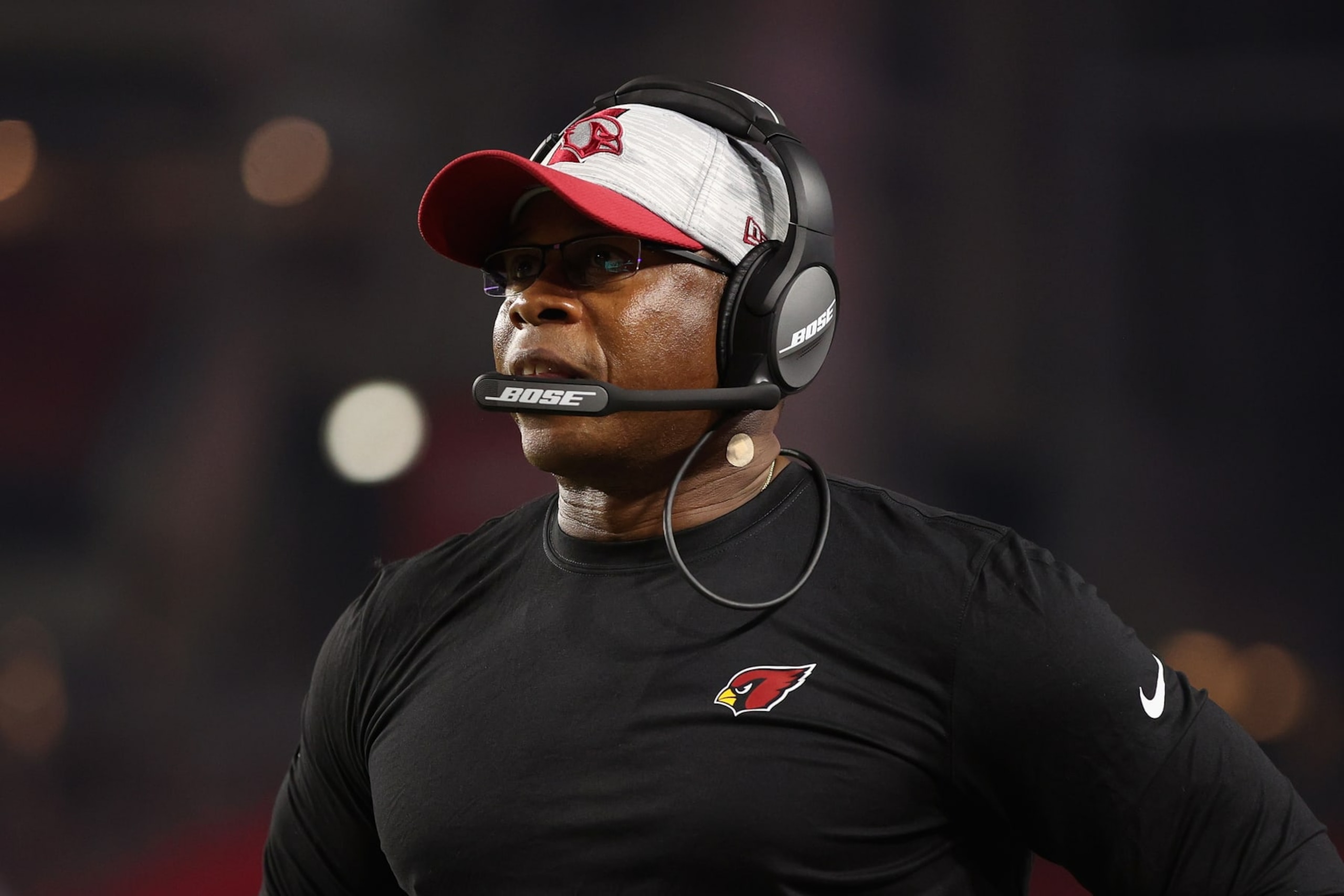 GLENDALE, ARIZONA - AUGUST 13: Defensive coordinator Vance Joseph of the Arizona Cardinals on the sidelines during the NFL preseason game at State Farm Stadium on August 13, 2021 in Glendale, Arizona. The Cardinals defeated the Dallas Cowboys 19-16. (Photo by Christian Petersen/Getty Images) GLENDALE, ARIZONA - AUGUST 13: Defensive coordinator Vance Joseph of the Arizona Cardinals on the sidelines during the NFL preseason game at State Farm Stadium on August 13, 2021 in Glendale, Arizona. The Cardinals defeated the Dallas Cowboys 19-16. (Photo by Christian Petersen/Getty Images)
