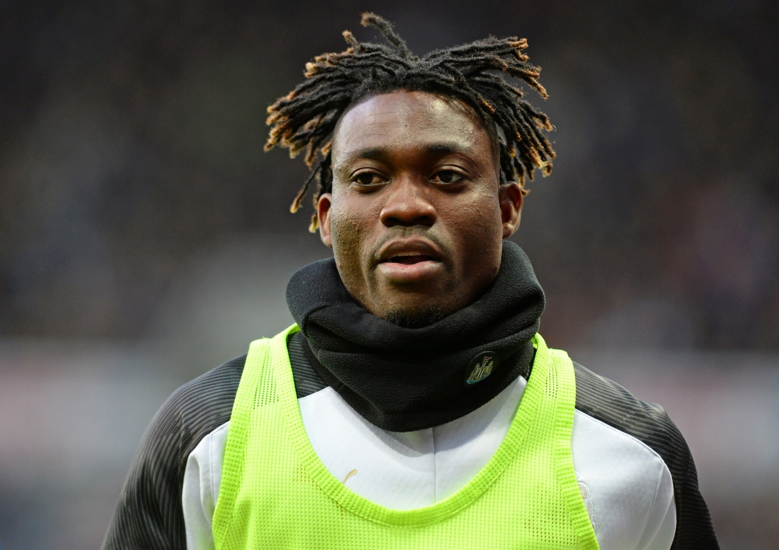 NEWCASTLE UPON TYNE, ENGLAND - JANUARY 25: Christian Atsu of Newcastle United (30) warms up during the FA Cup Fourth Round match between Newcastle United and Oxford United at St. James Park on January 25, 2020 in Newcastle upon Tyne, England. (Photo by Serena Taylor/Newcastle United via Getty Images)