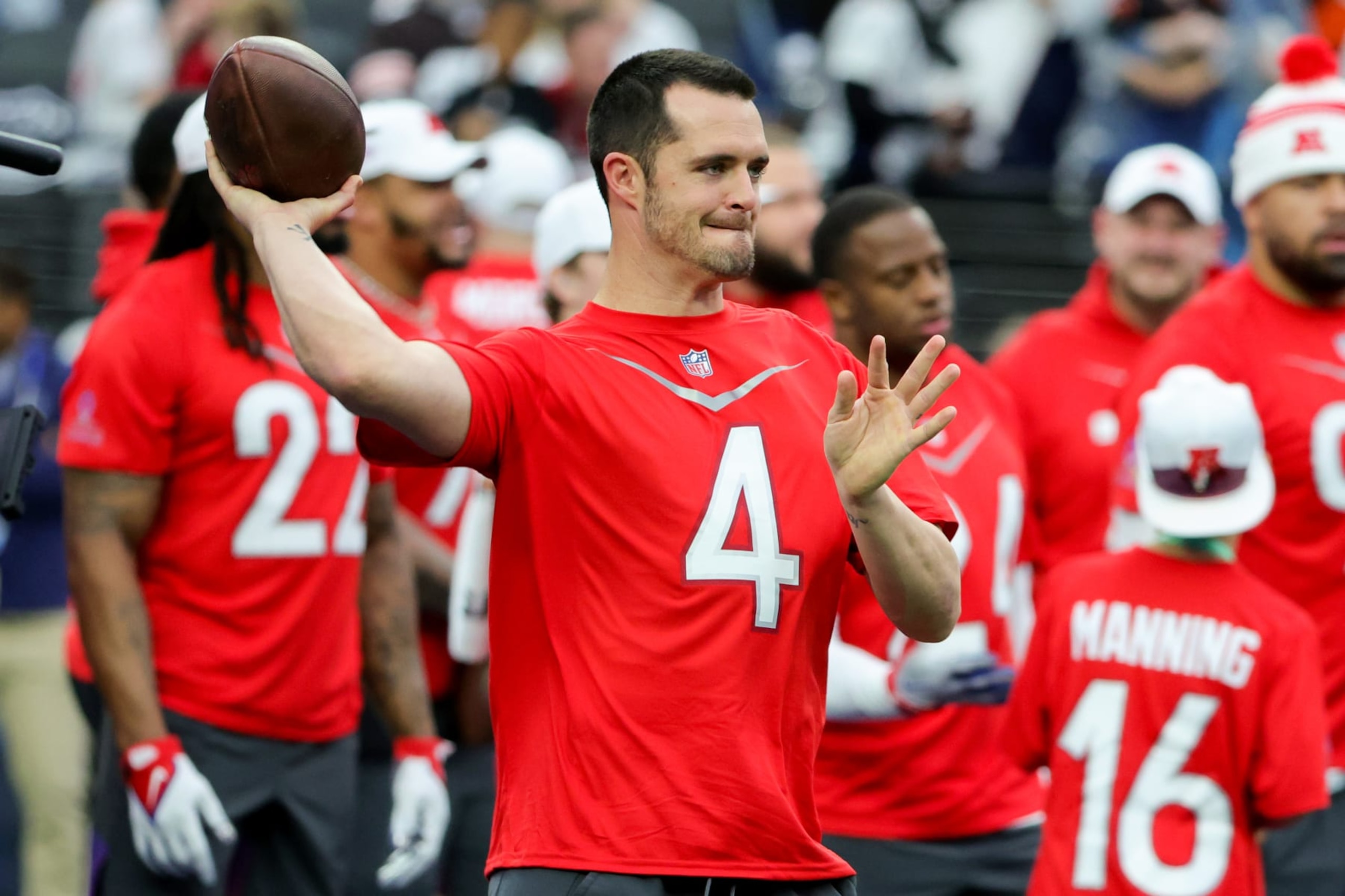 LAS VEGAS, NEVADA - FEBRUARY 05: Derek Carr of the Las Vegas Raiders and AFC warms up during the 2023 NFL Pro Bowl Games at Allegiant Stadium on February 05, 2023 in Las Vegas, Nevada. (Photo by Ethan Miller/Getty Images)