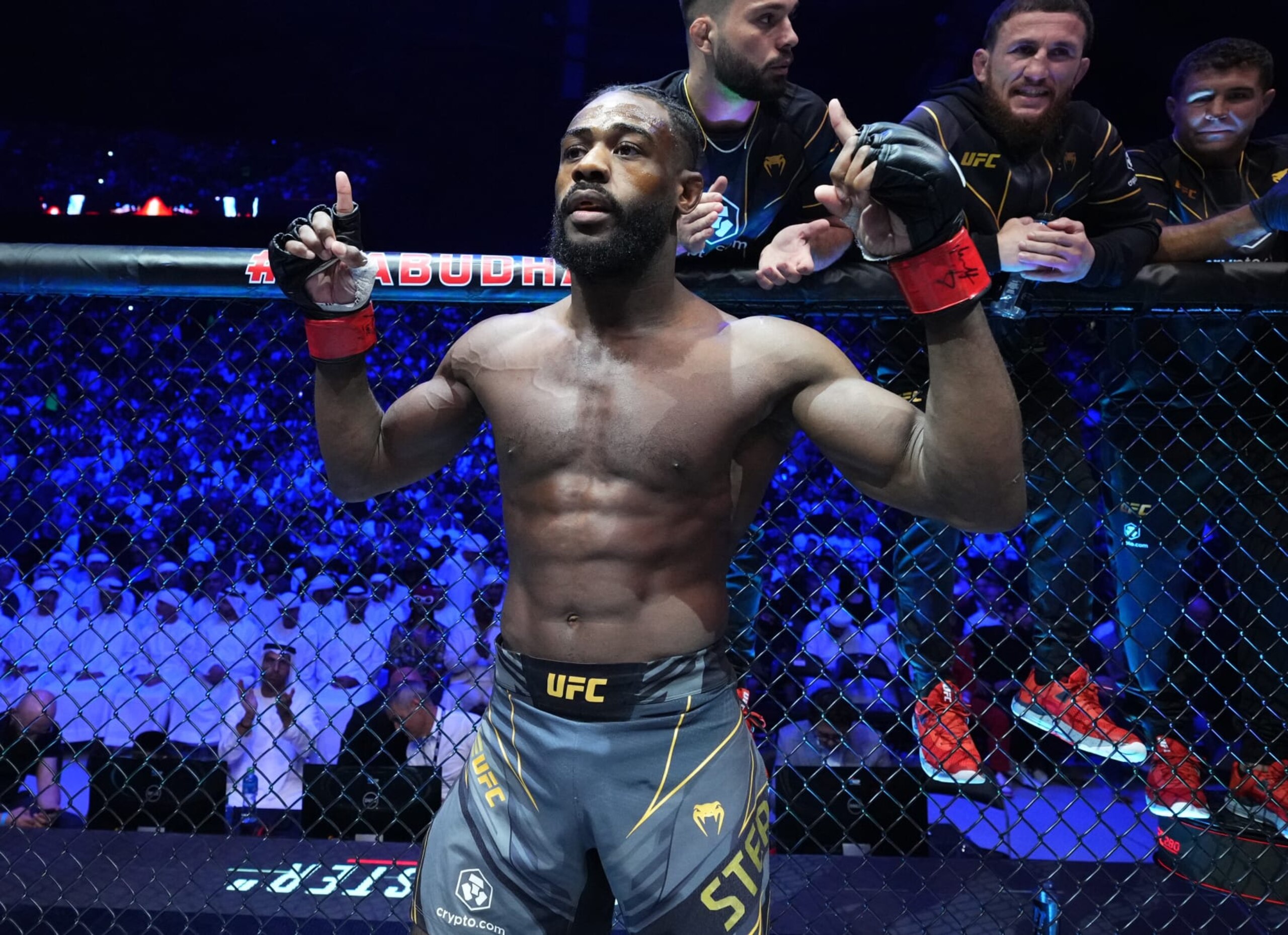 ABU DHABI, UNITED ARAB EMIRATES - OCTOBER 22: Aljamain Sterling prepares to fight TJ Dillashaw in their UFC bantamweight championship fight during the UFC 280 event at Etihad Arena on October 22, 2022 in Abu Dhabi, United Arab Emirates. (Photo by Chris Unger/Zuffa LLC) ABU DHABI, UNITED ARAB EMIRATES - OCTOBER 22: Aljamain Sterling prepares to fight TJ Dillashaw in their UFC bantamweight championship fight during the UFC 280 event at Etihad Arena on October 22, 2022 in Abu Dhabi, United Arab Emirates. (Photo by Chris Unger/Zuffa LLC)