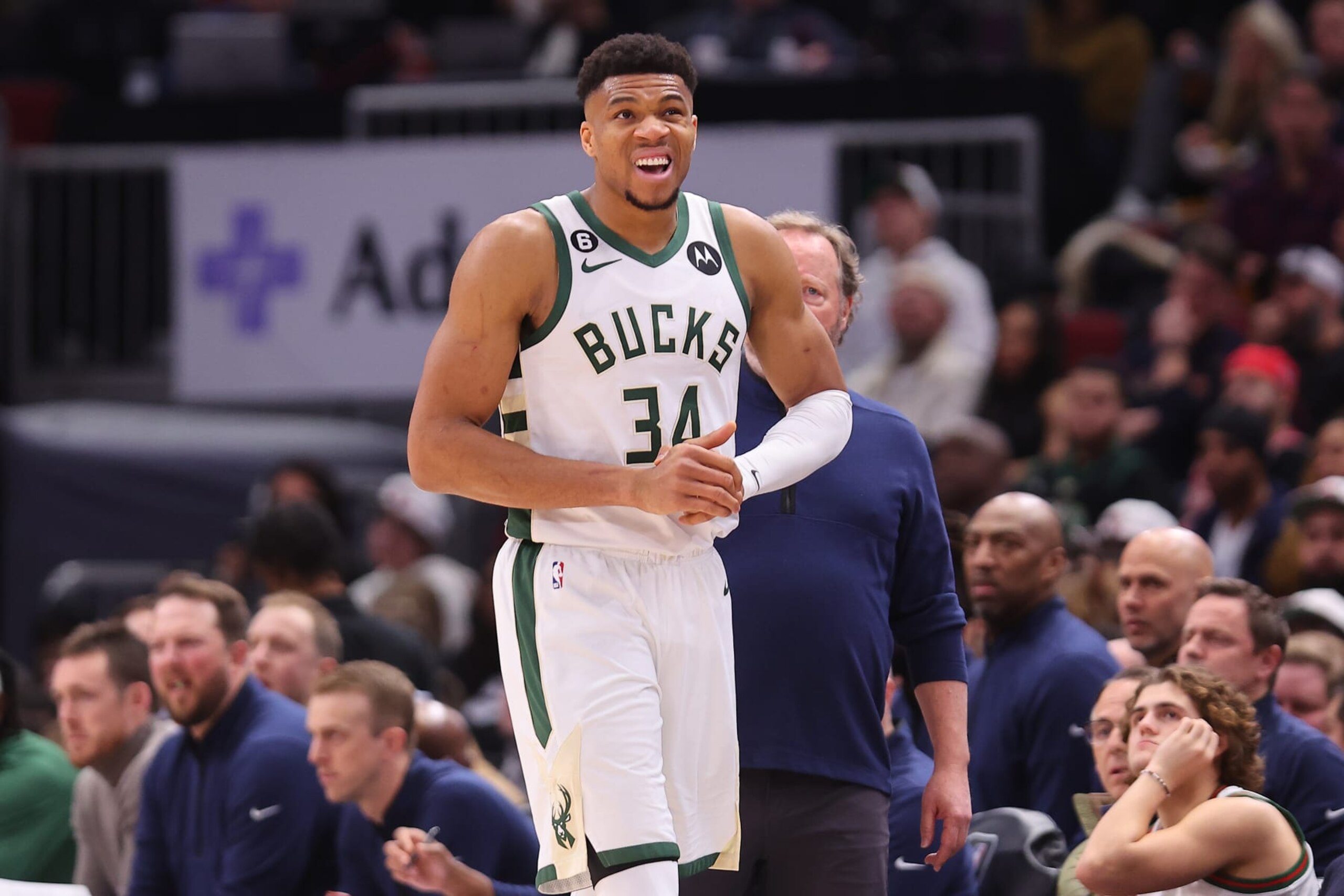 CHICAGO, ILLINOIS - FEBRUARY 16: Giannis Antetokounmpo #34 of the Milwaukee Bucks reacts after injuring his right wrist against the Chicago Bulls during the first half at United Center on February 16, 2023 in Chicago, Illinois. NOTE TO USER: User expressly acknowledges and agrees that, by downloading and or using this photograph, User is consenting to the terms and conditions of the Getty Images License Agreement.  (Photo by Michael Reaves/Getty Images)