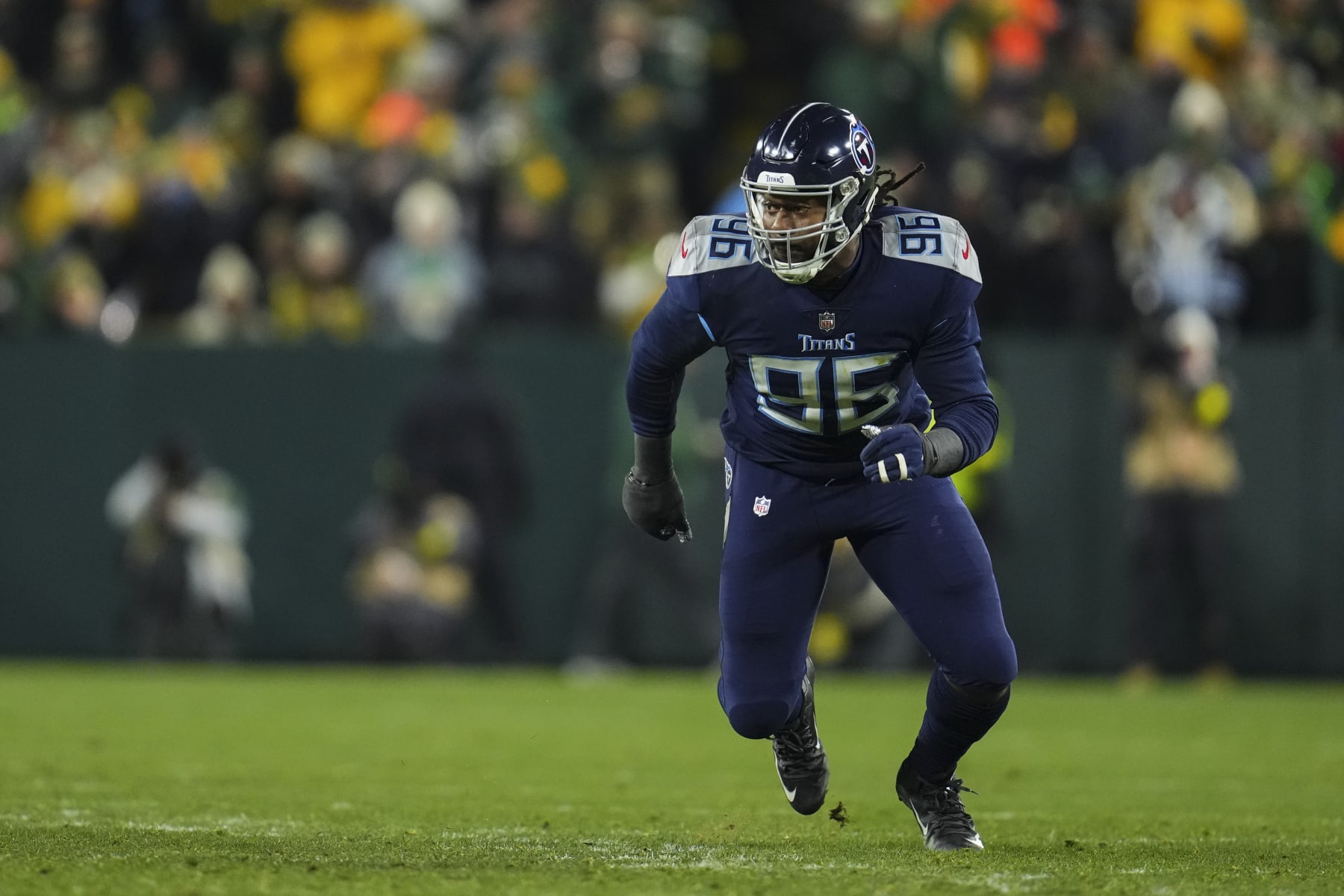 Titans DL Denico Autry