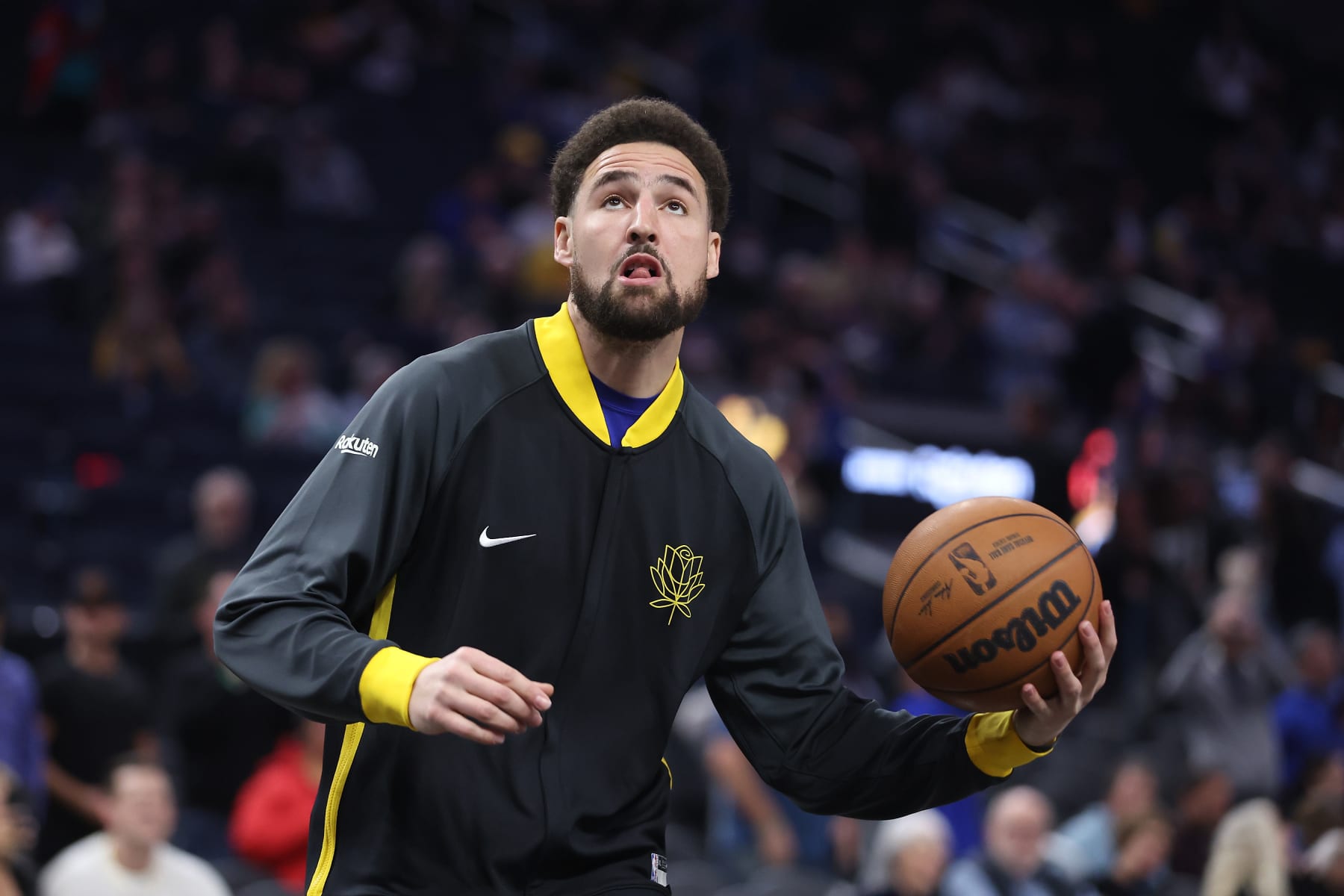 SAN FRANCISCO, CALIFORNIA - FEBRUARY 13: Klay Thompson #11 of the Golden State Warriors warms up before the game against the Washington Wizards at Chase Center on February 13, 2023 in San Francisco, California. NOTE TO USER: User expressly acknowledges and agrees that, by downloading and/or using this photograph, User is consenting to the terms and conditions of the Getty Images License Agreement. (Photo by Lachlan Cunningham/Getty Images)